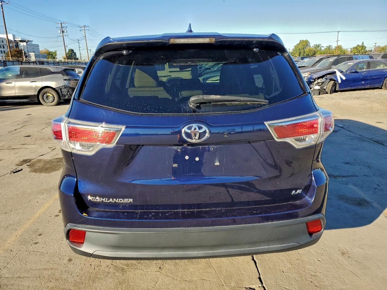 2014 Toyota Highlander Le - Image 6