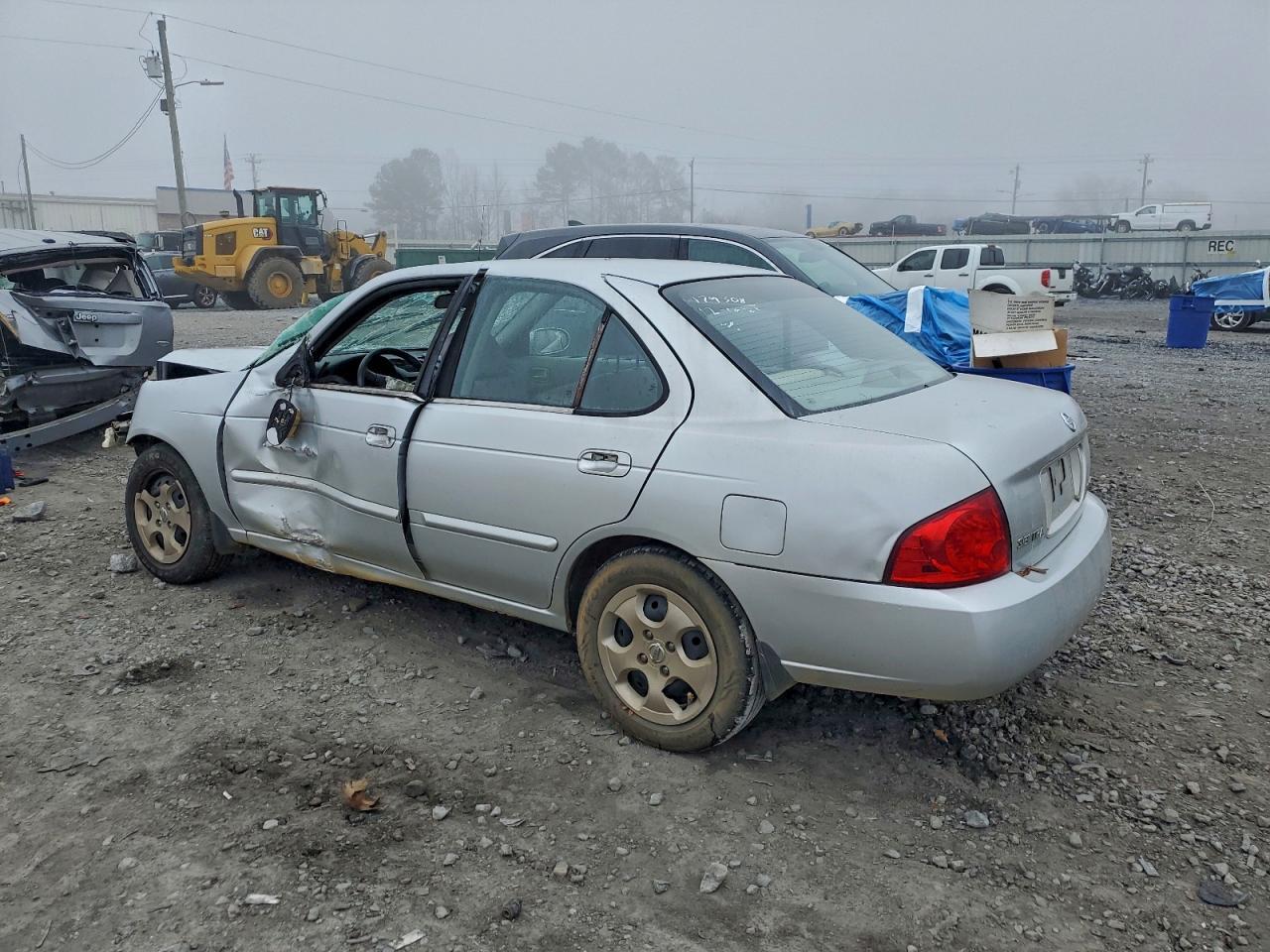 2005 Nissan Sentra 1.8 - Фото 2