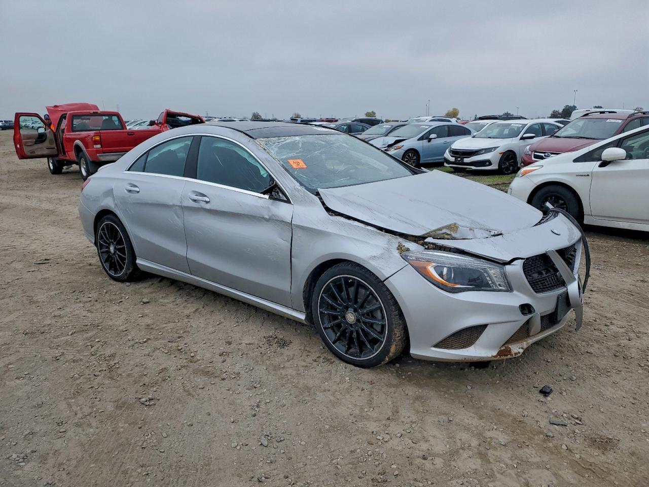 2014 Mercedes-Benz Cla 250 - Фото 4