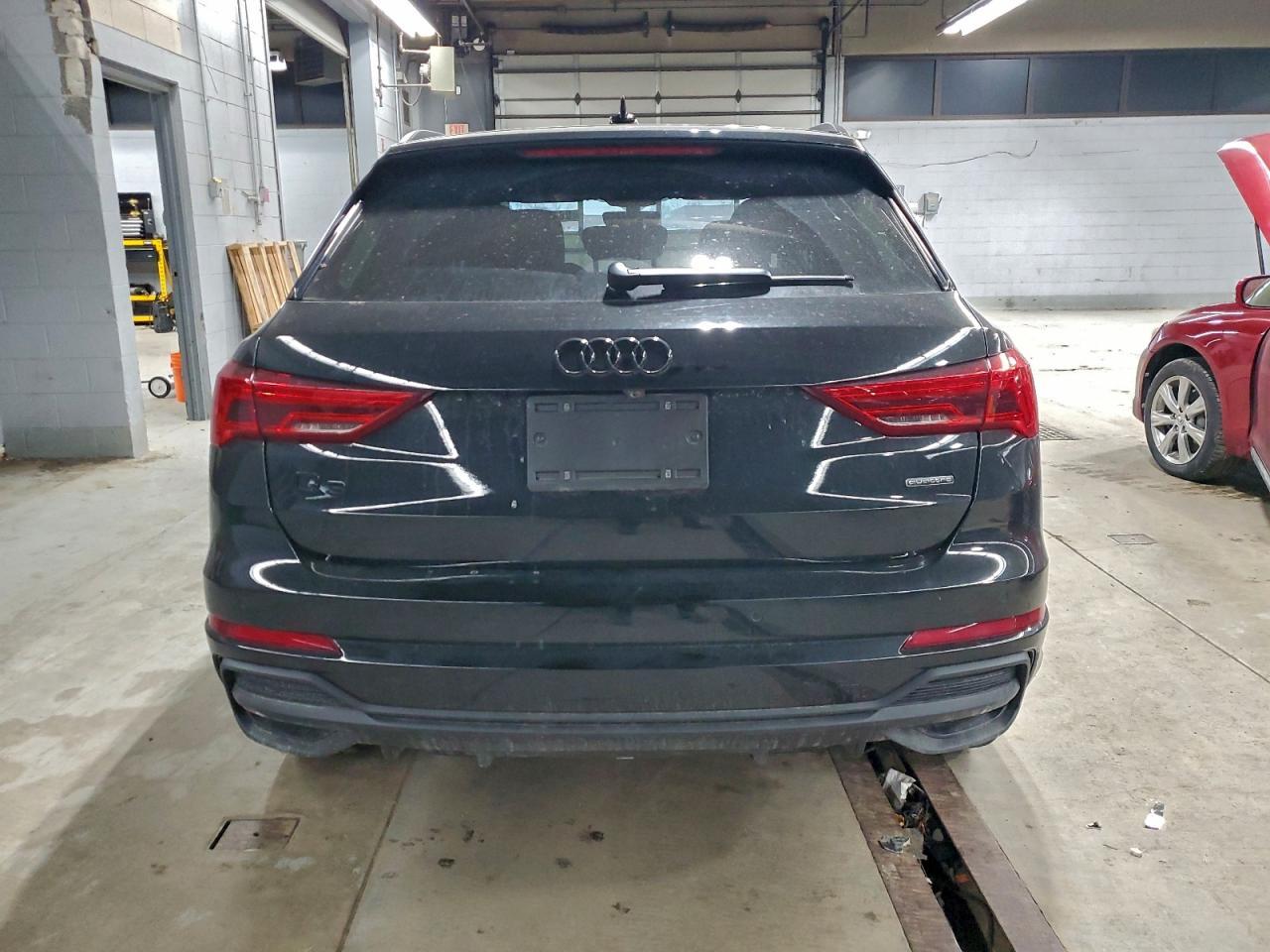 2024 Audi Q3 Premium Plus S Line 45 - Фото 6