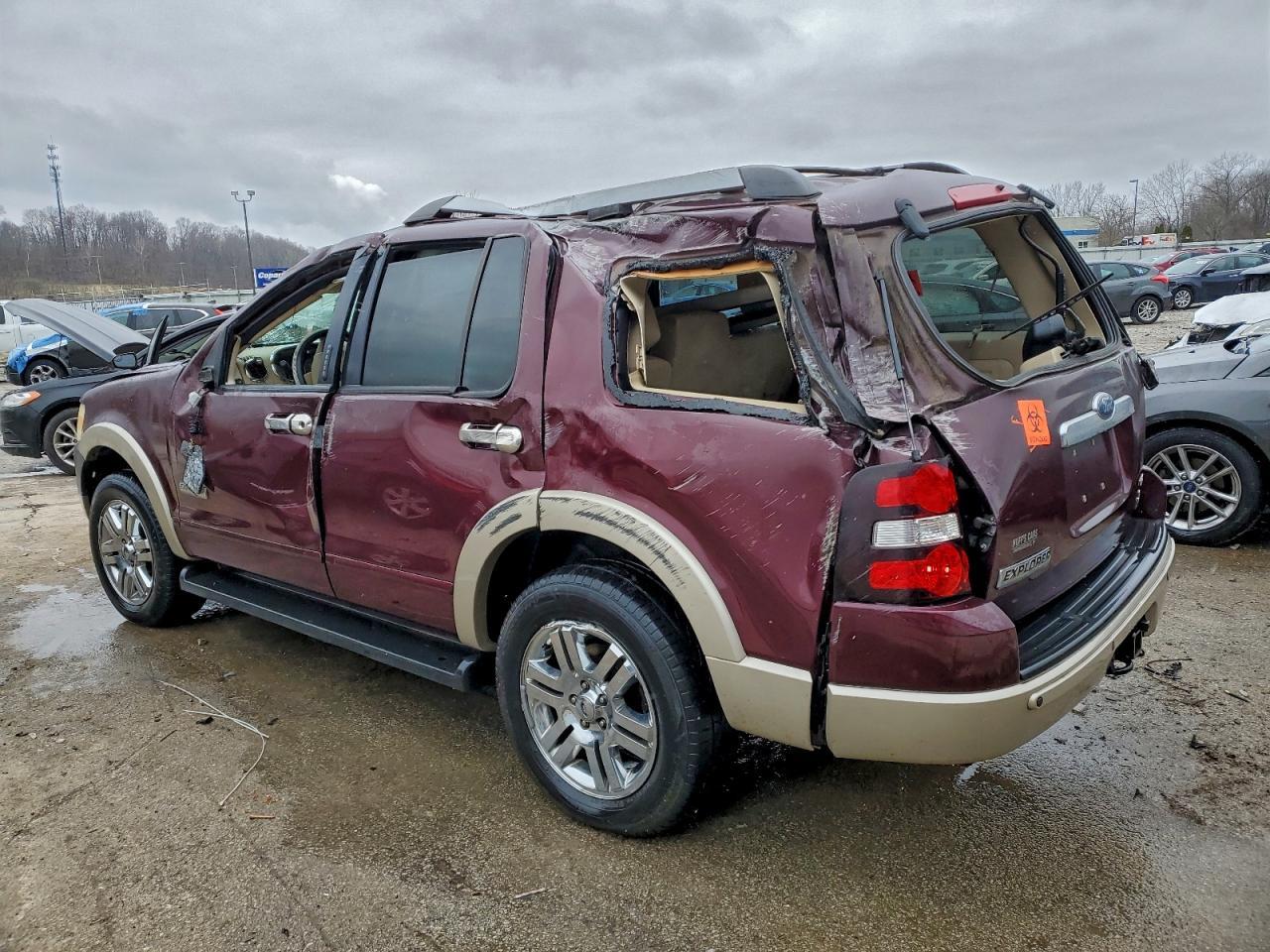 2006 Ford Explorer Eddie Bauer - Фото 2