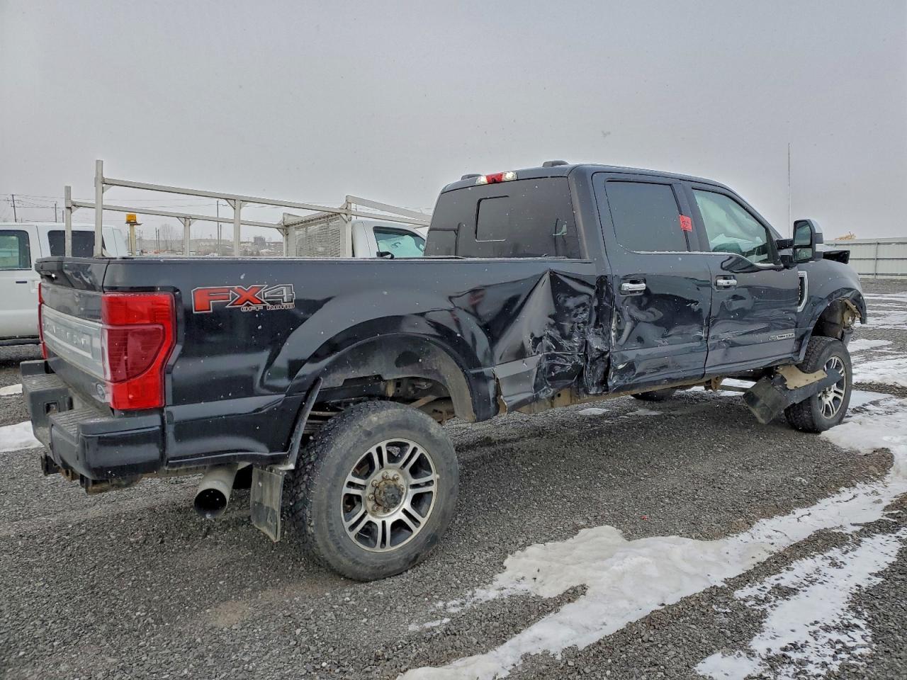 2020 Ford F350 Super Duty - Фото 3