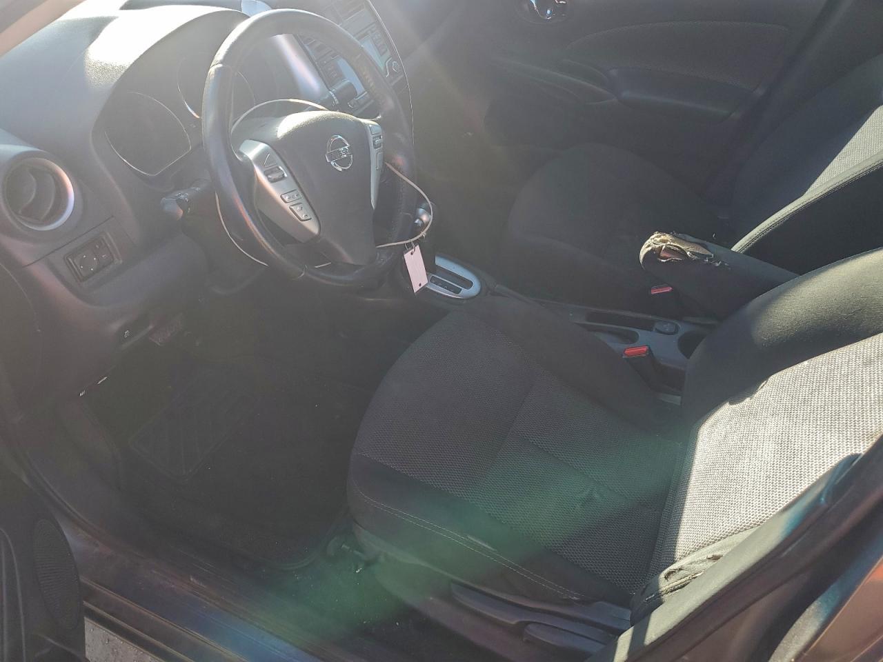 2017 Nissan Versa S - Image 7