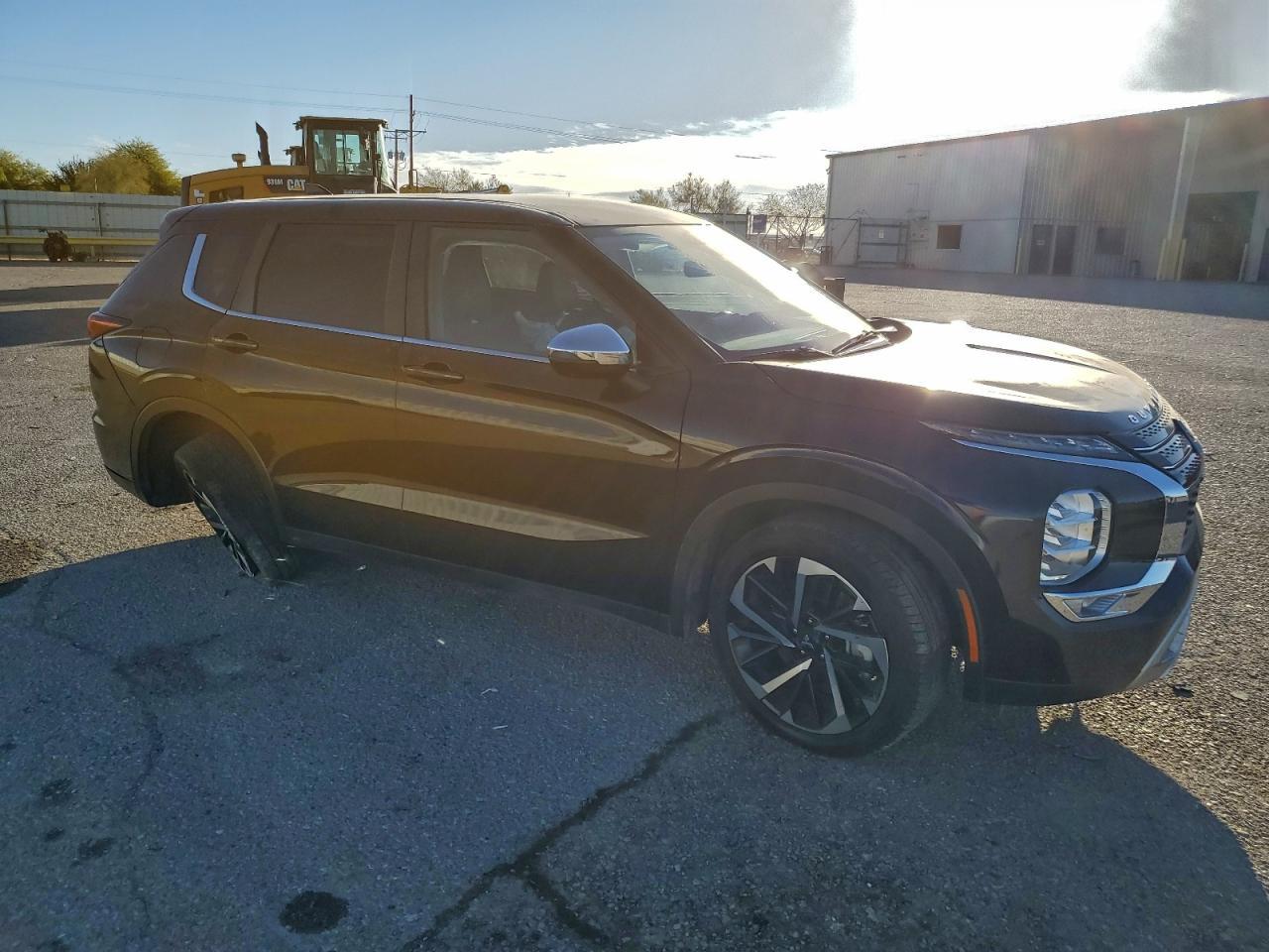 2024 Mitsubishi Outlander Se - Image 4