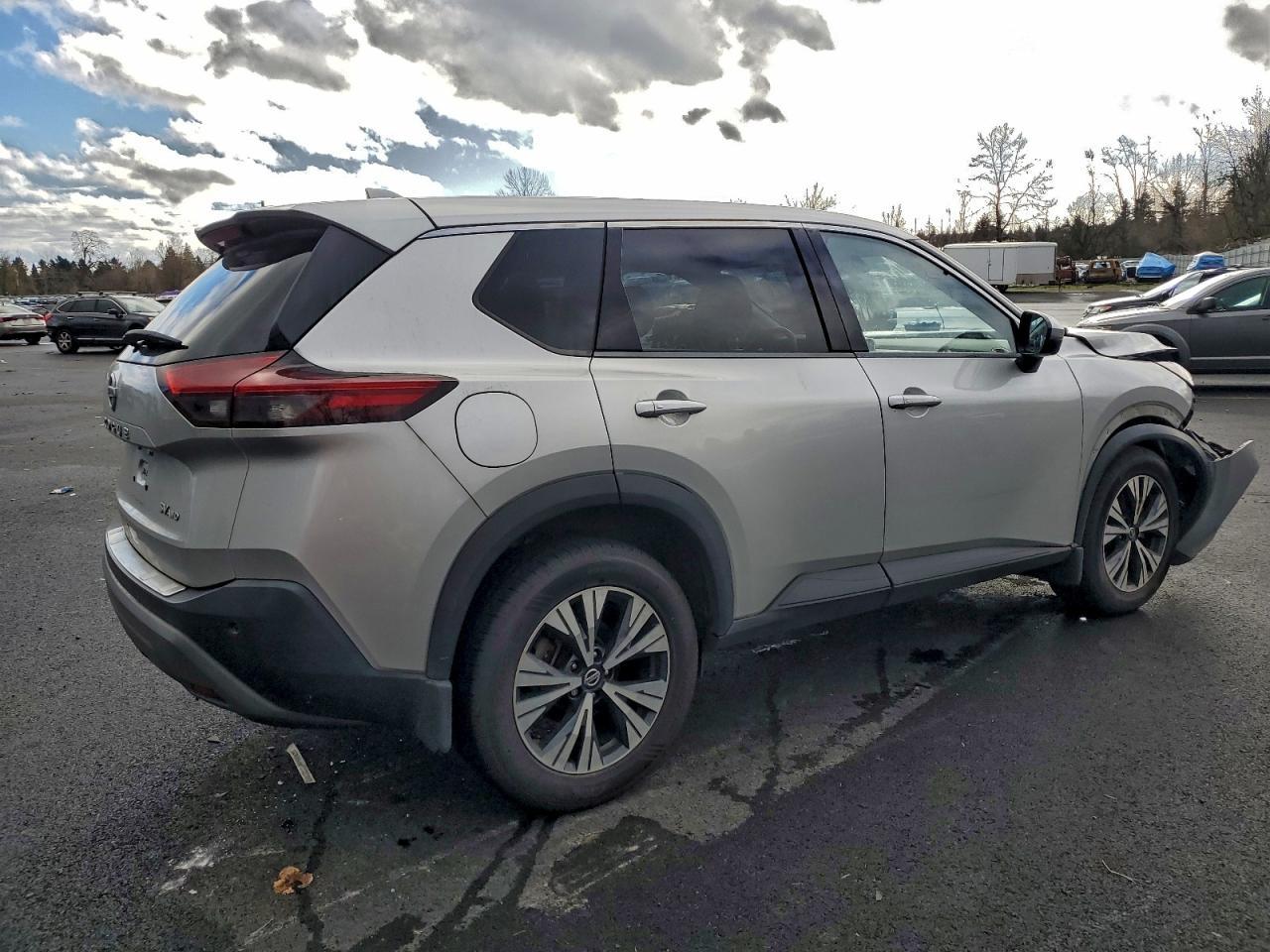 2021 Nissan Rogue Sv - Фото 3