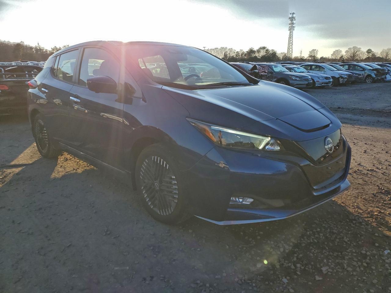 2024 Nissan Leaf Sv Plus - Image 4