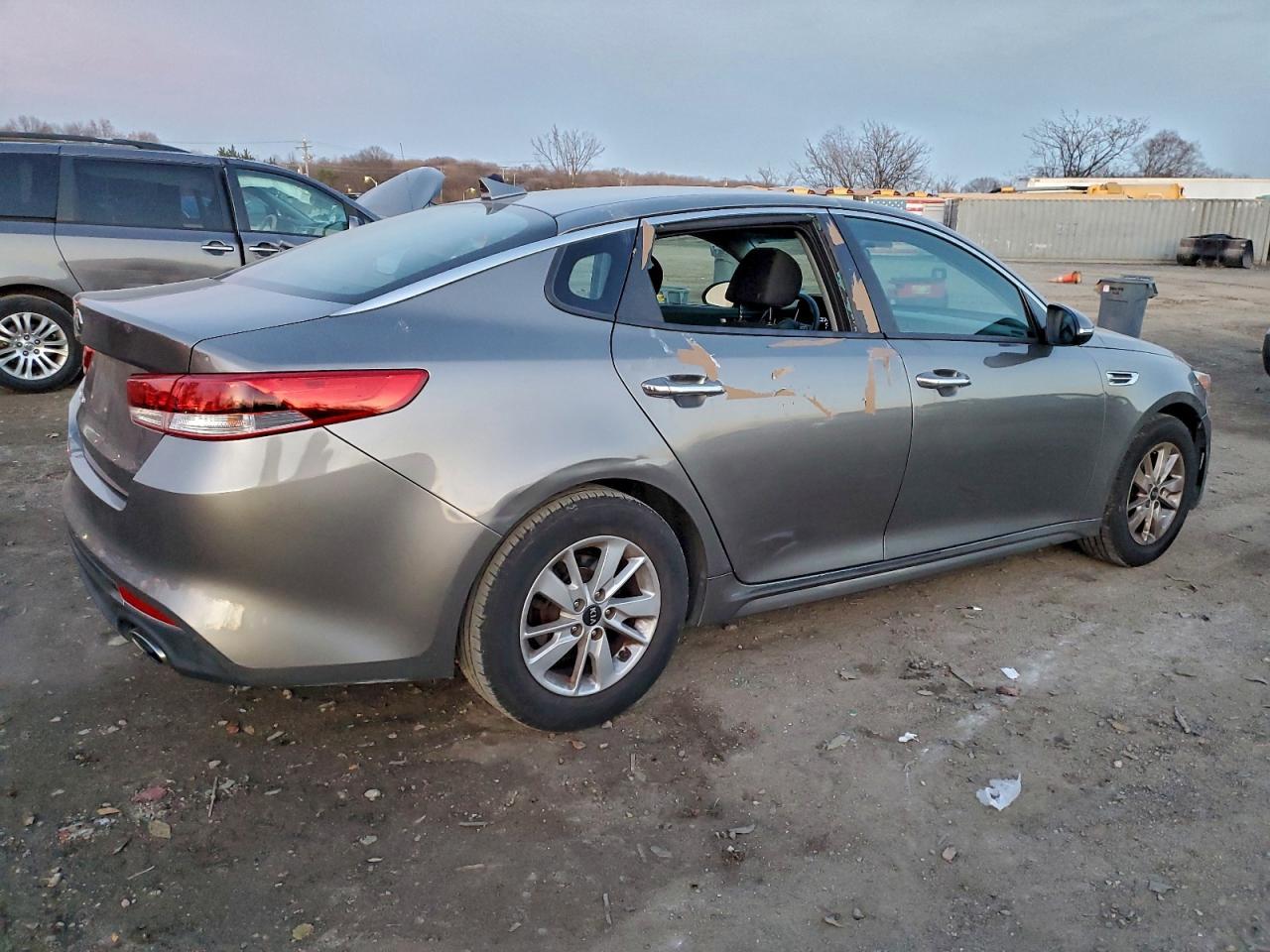 2016 Kia Optima Lx - Фото 3