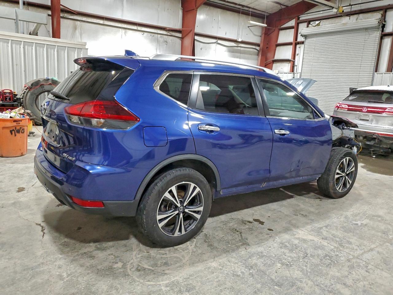 2019 Nissan Rogue S - Image 3