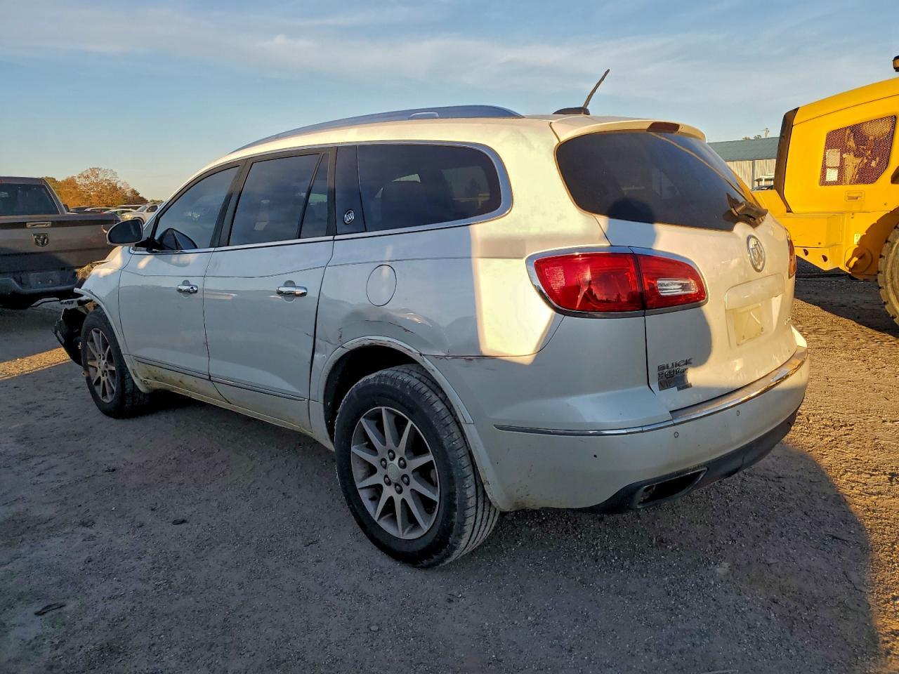 2016 Buick Enclave - Фото 2