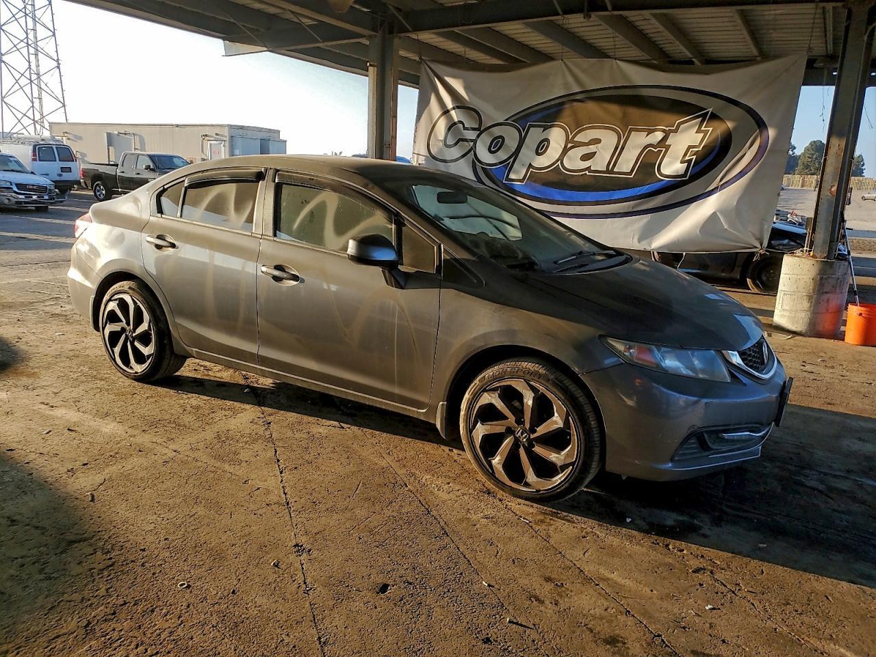 2013 Honda Civic Lx - Image 4