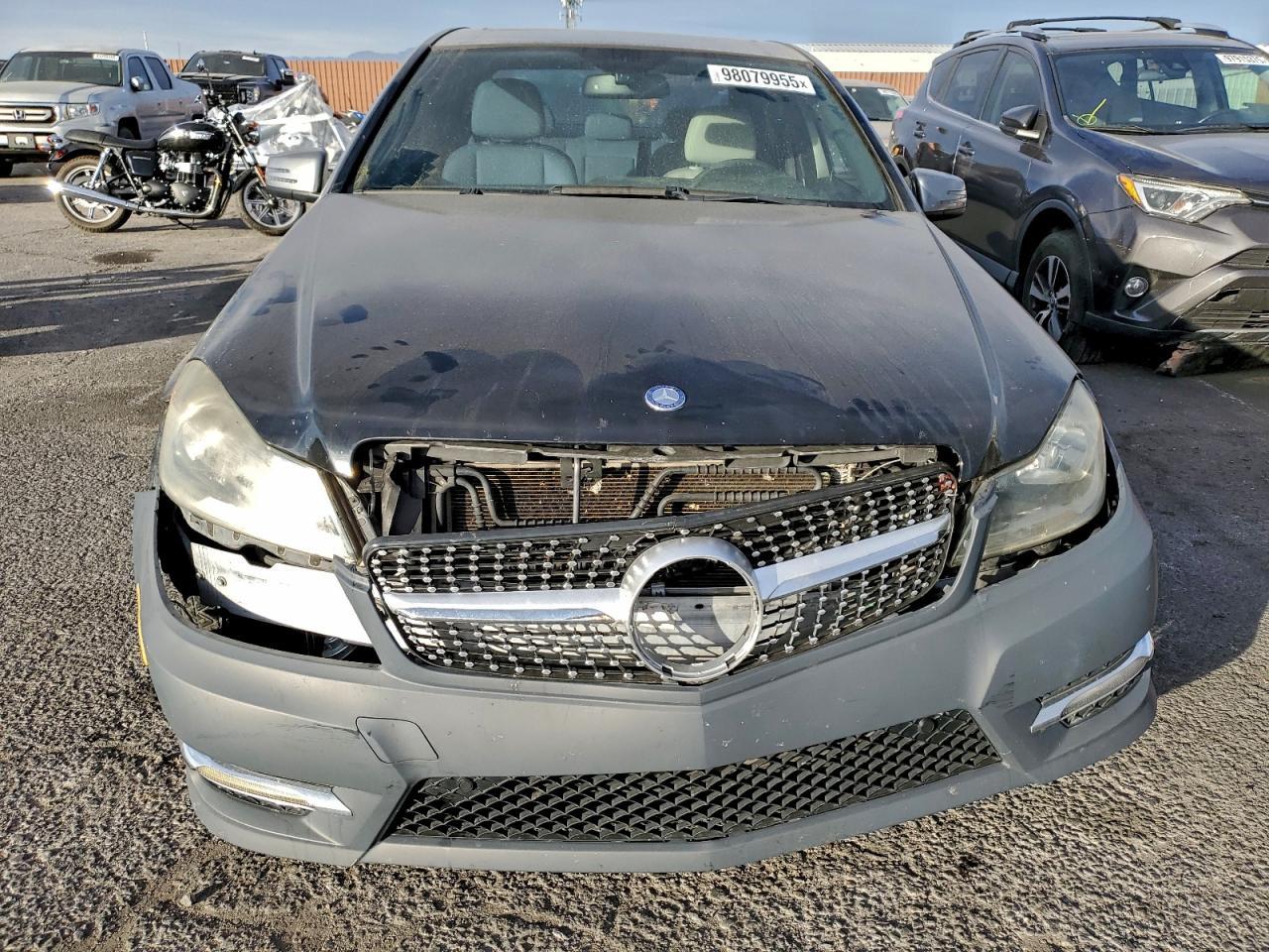 2012 Mercedes-Benz C 250 - Фото 5