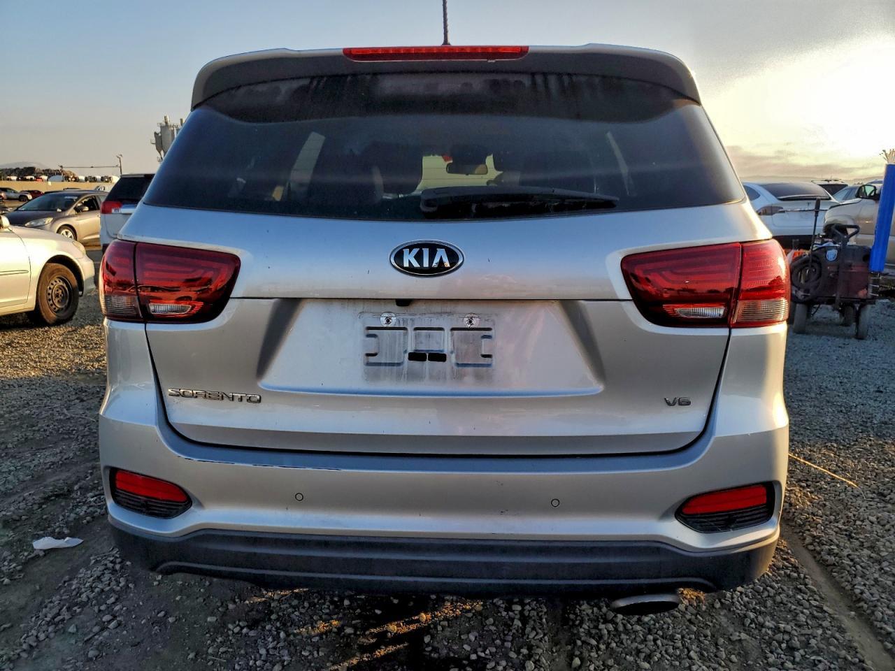 2019 Kia Sorento Lx - Фото 6
