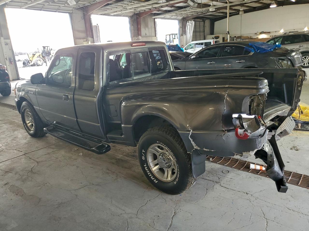 2004 Ford Ranger Super Cab - Фото 2