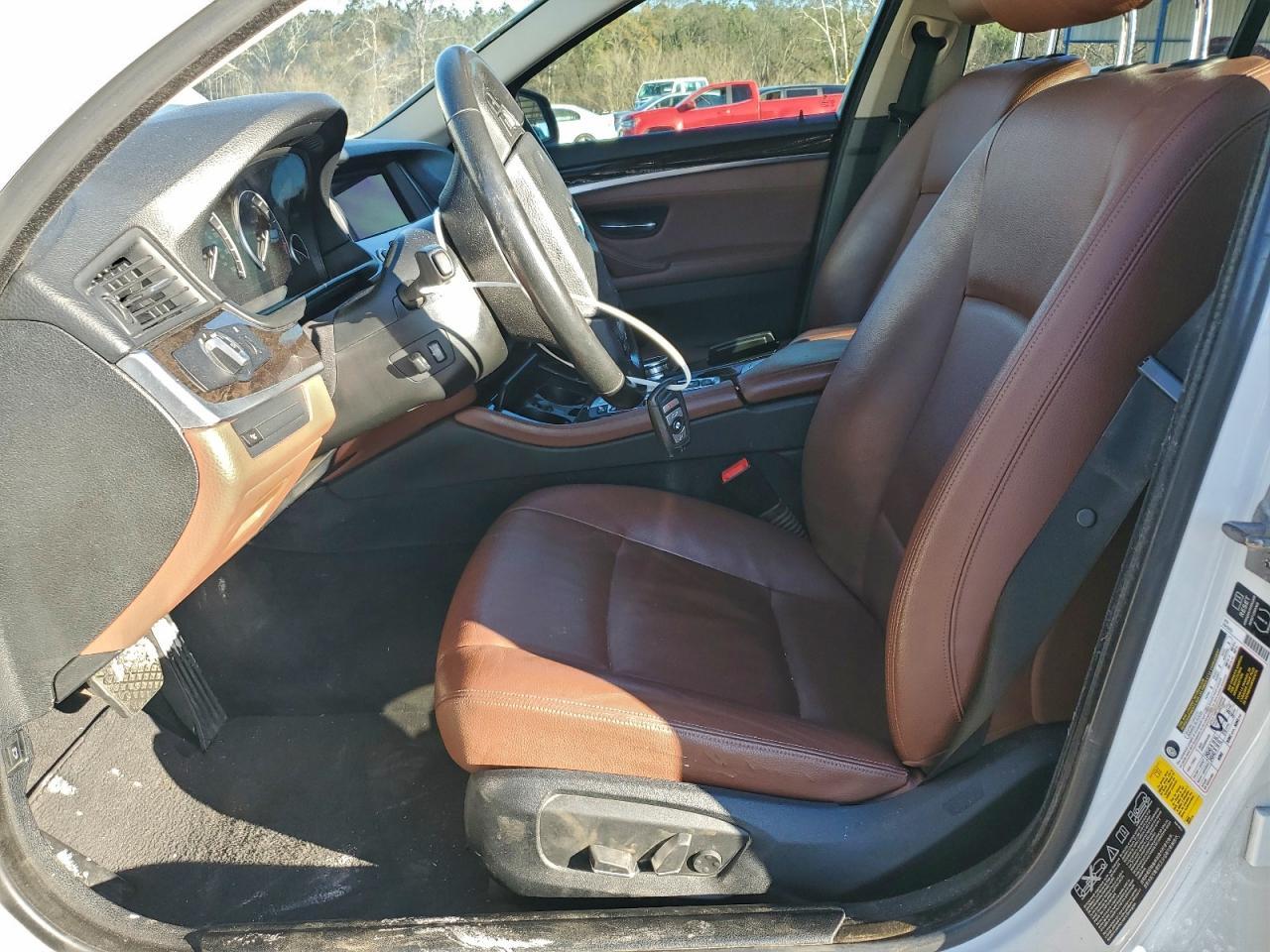 2014 BMW 535 Xi - Image 7