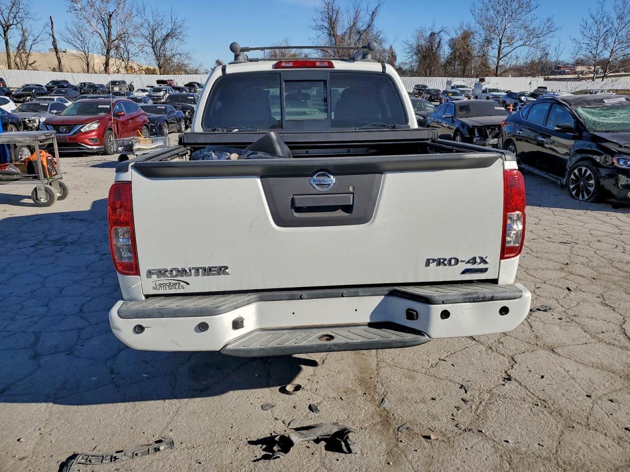 2019 Nissan Frontier Sv - Image 6