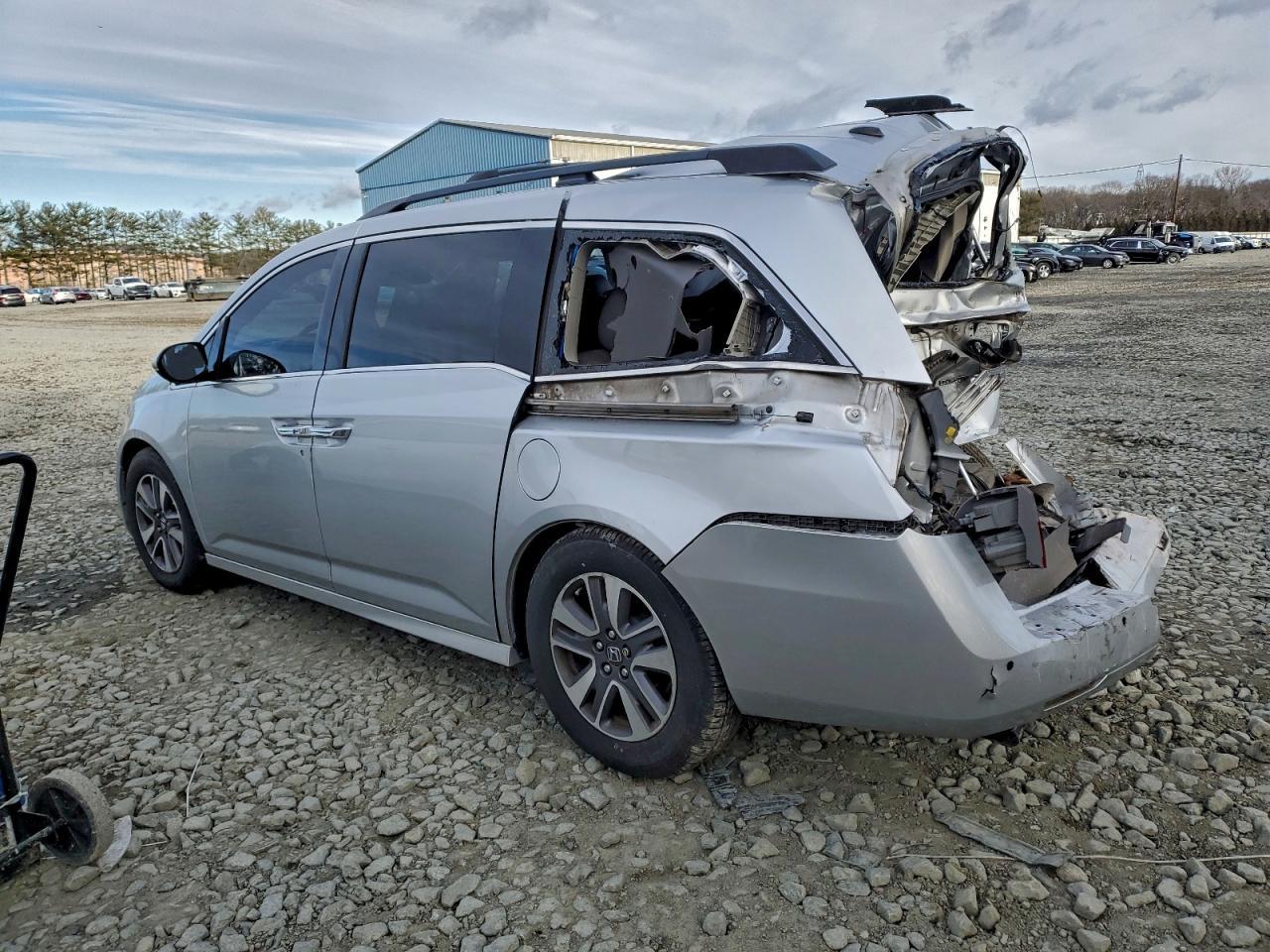 2014 Honda Odyssey Touring - Фото 2