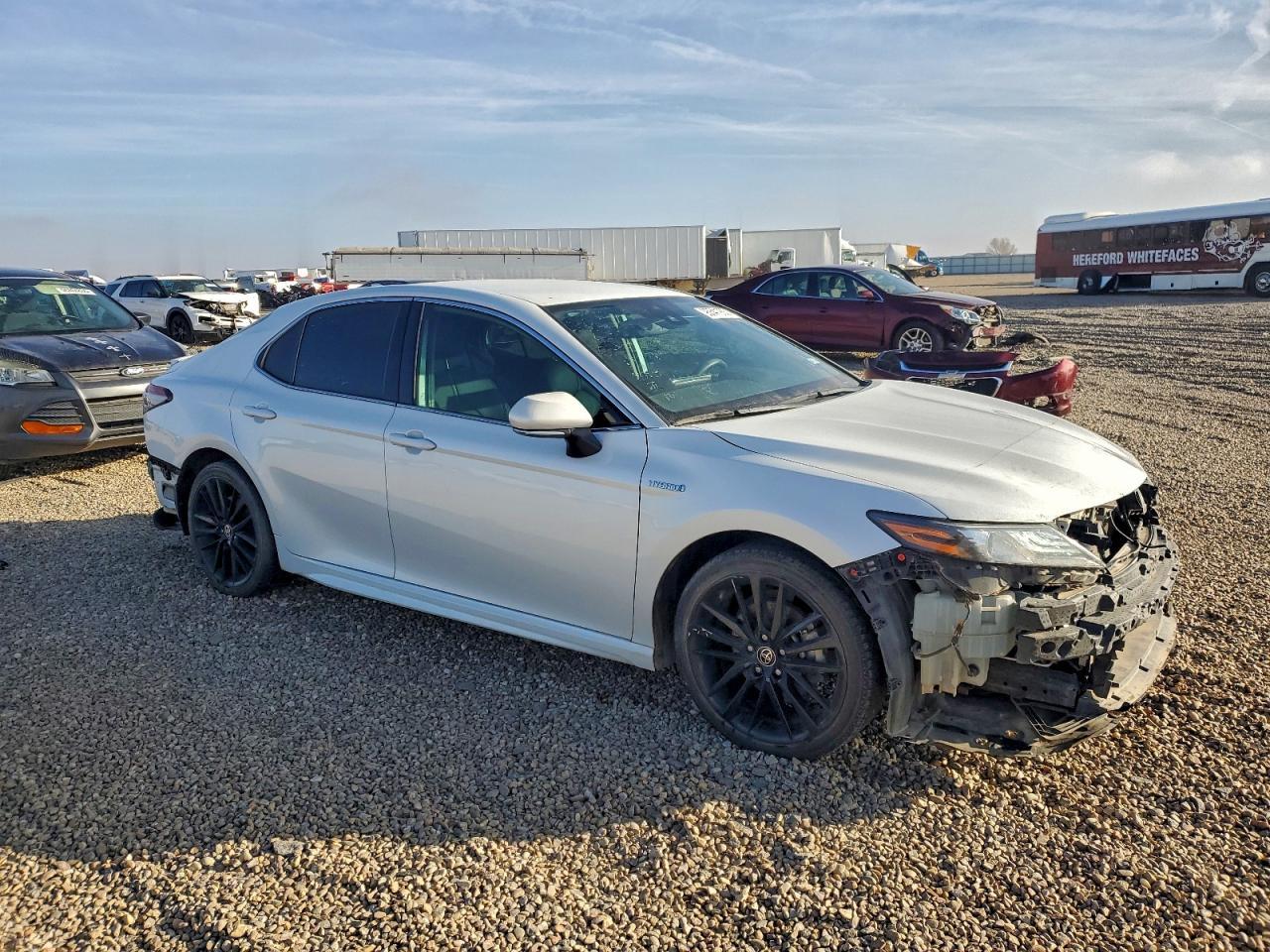 2021 Toyota Camry Xse - Фото 4