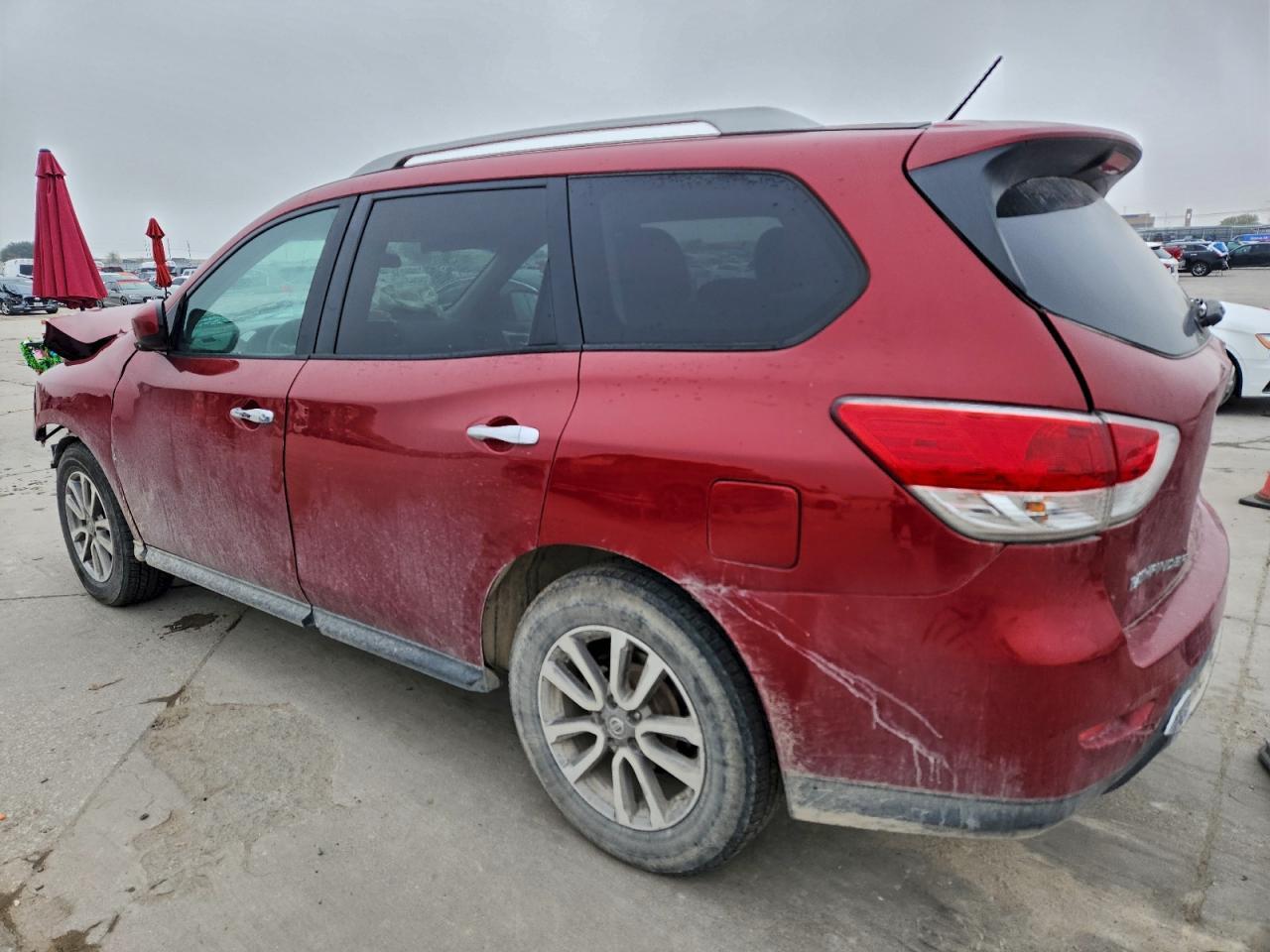 2016 Nissan Pathfinder S - Фото 2