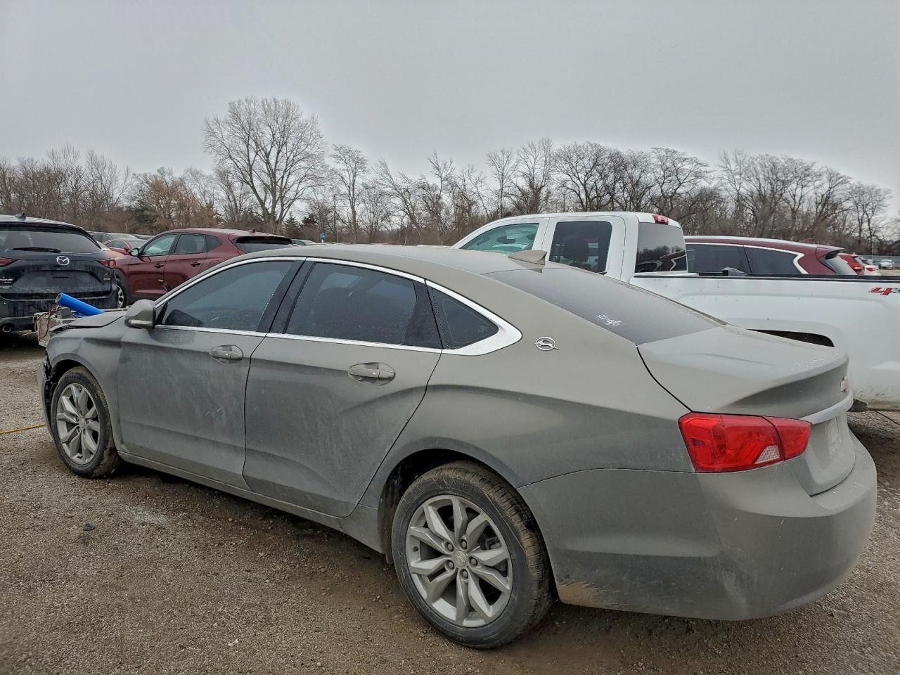 2019 Chevrolet Impala Lt - Фото 2