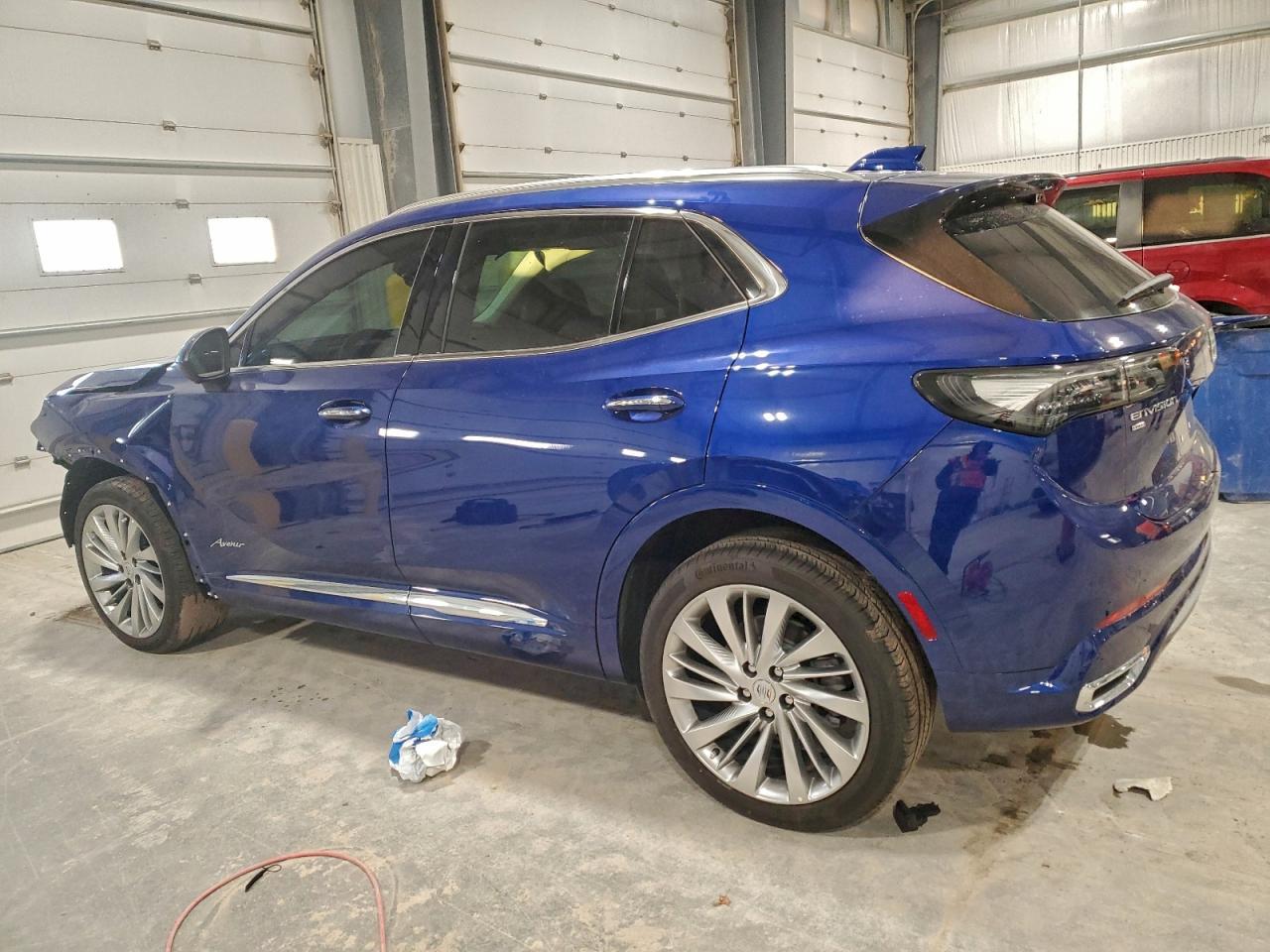 2025 Buick Envision Avenir - Фото 2