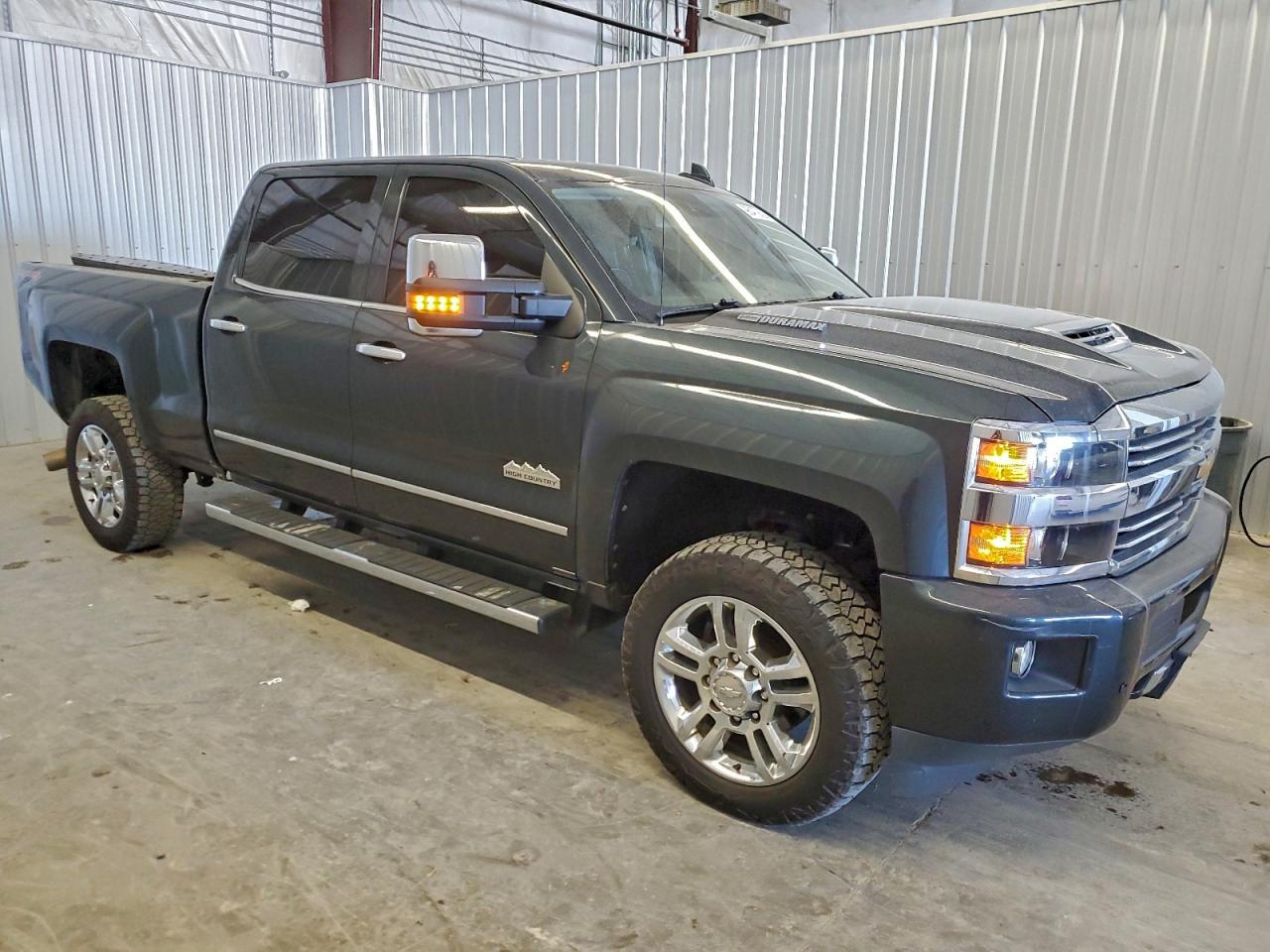 2017 Chev Silverado K2500 High Country - Фото 4