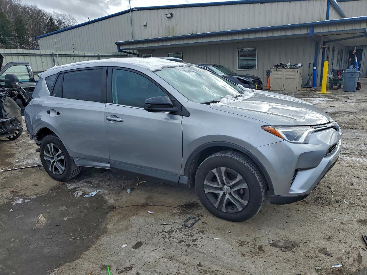 2016 Toyota Rav4 Le - Фото 4