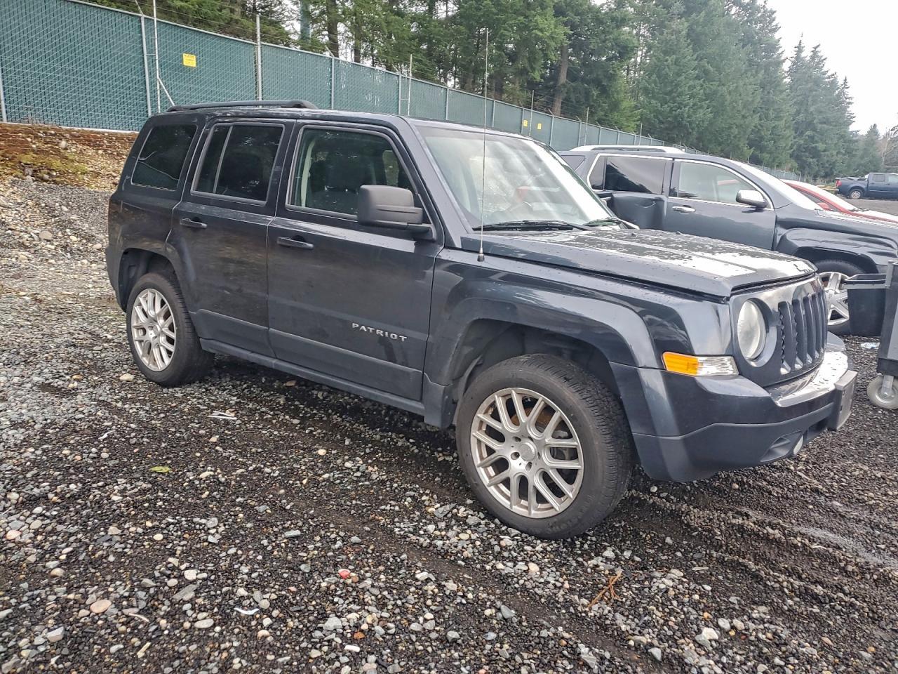 2014 Jeep Patriot Latitude - Фото 4