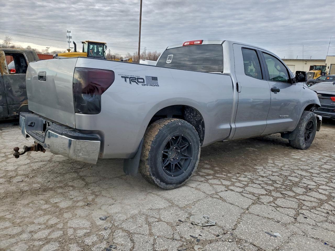 2010 Toyota Tundra Double Cab Sr5 - Фото 3