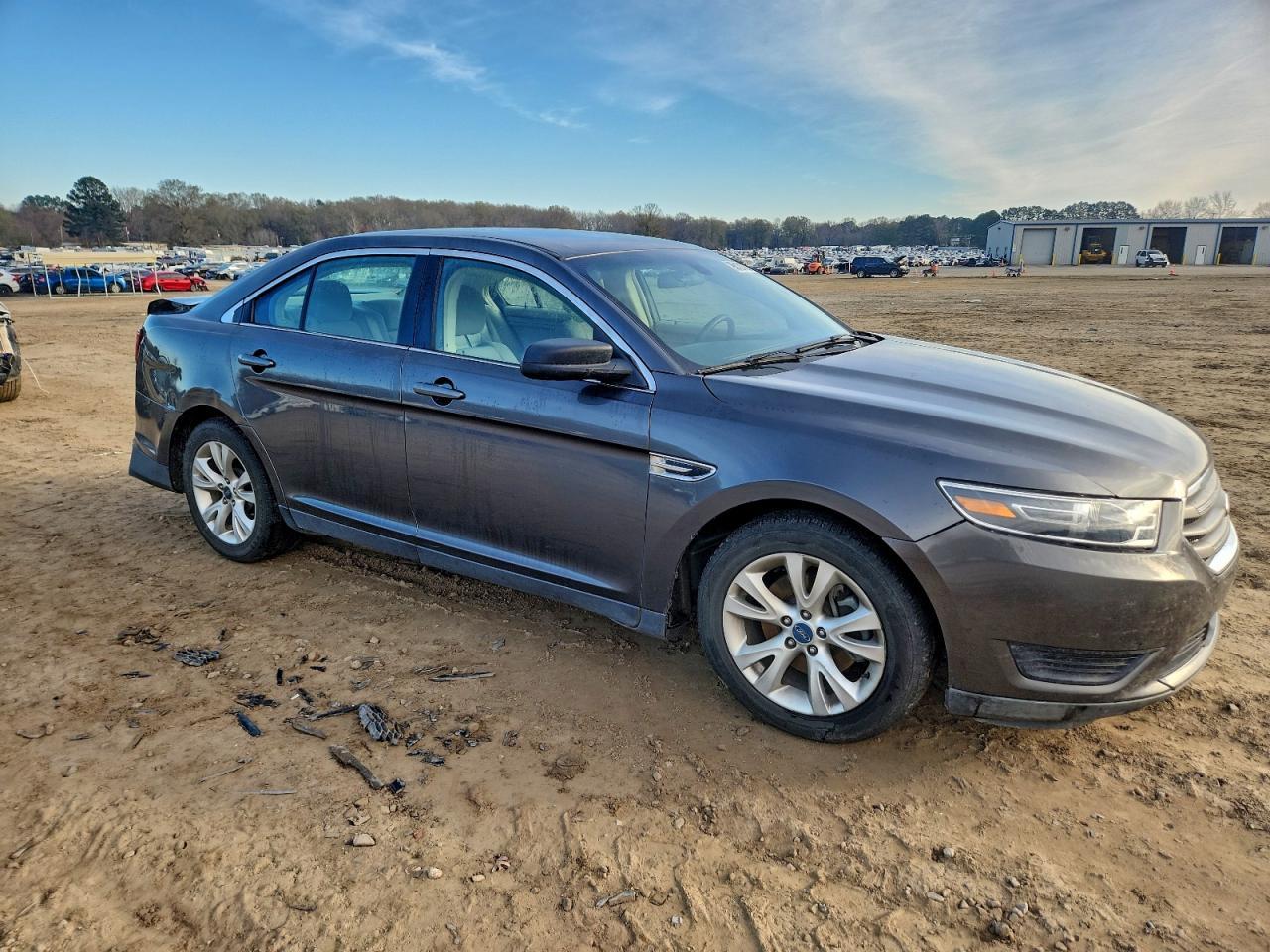 2015 Ford Taurus Se - Фото 4
