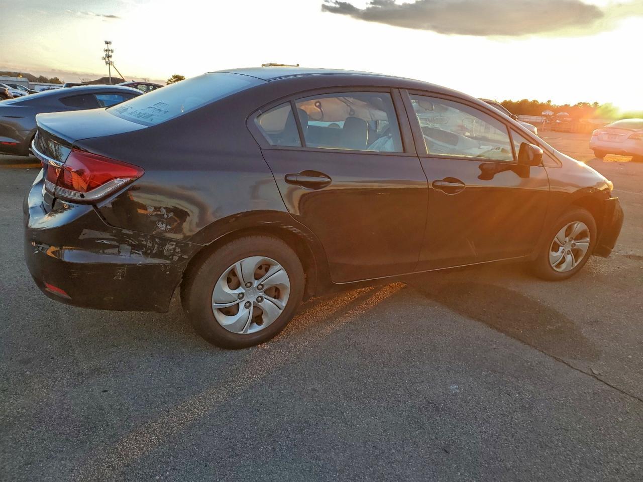 2014 Hond Civic Lx - Фото 3