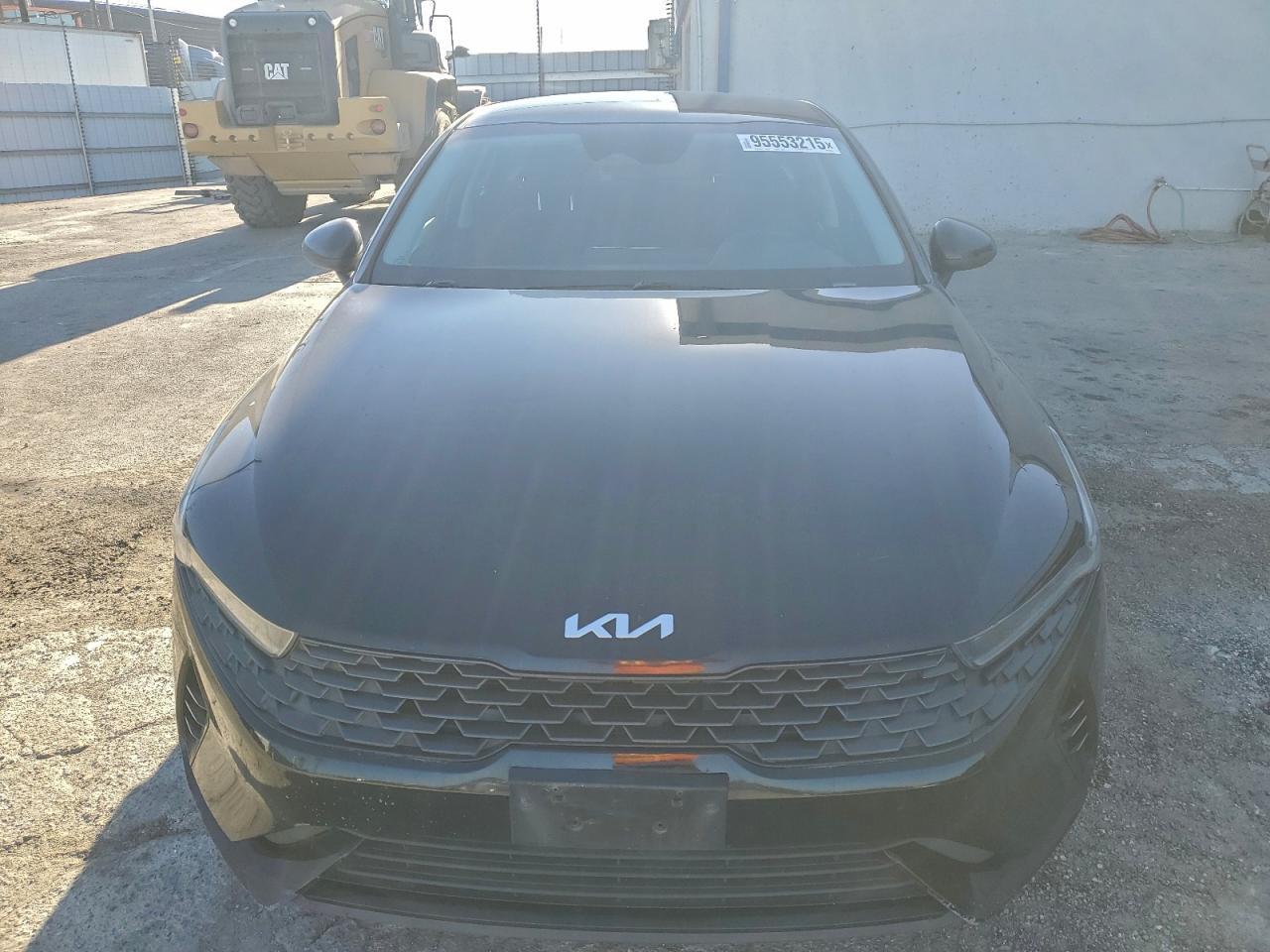 2023 Kia K5 Lxs - Image 5