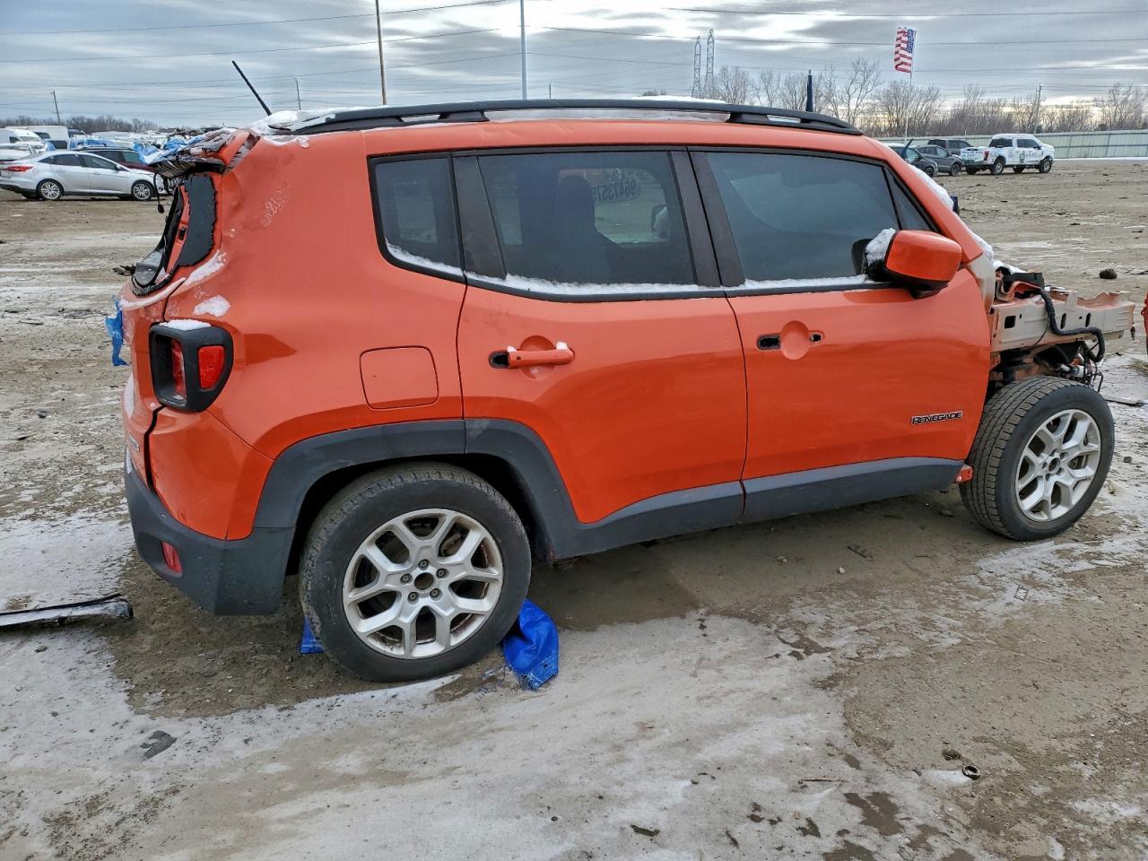 2015 Jeep Renegade Latitude - Фото 3