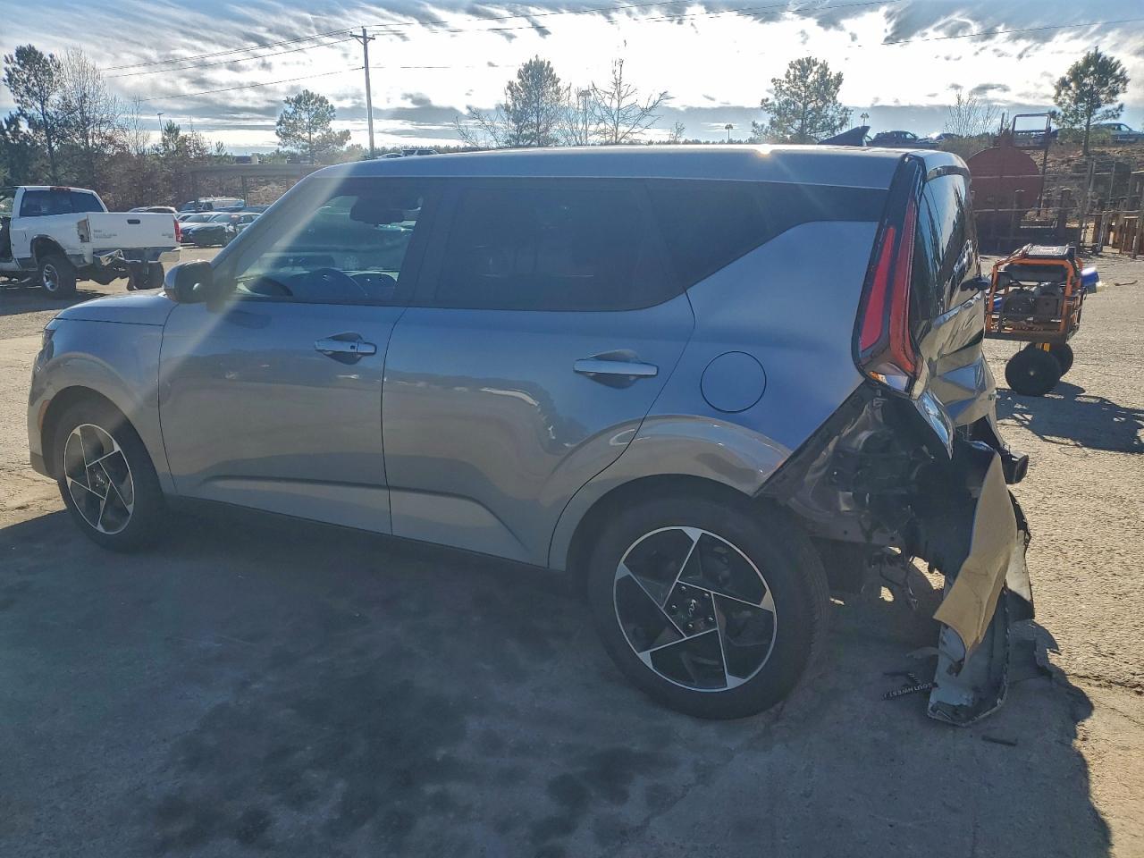 2023 Kia Soul Ex - Image 2