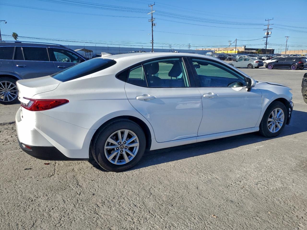 2025 Toyota Camry Xse - Фото 3