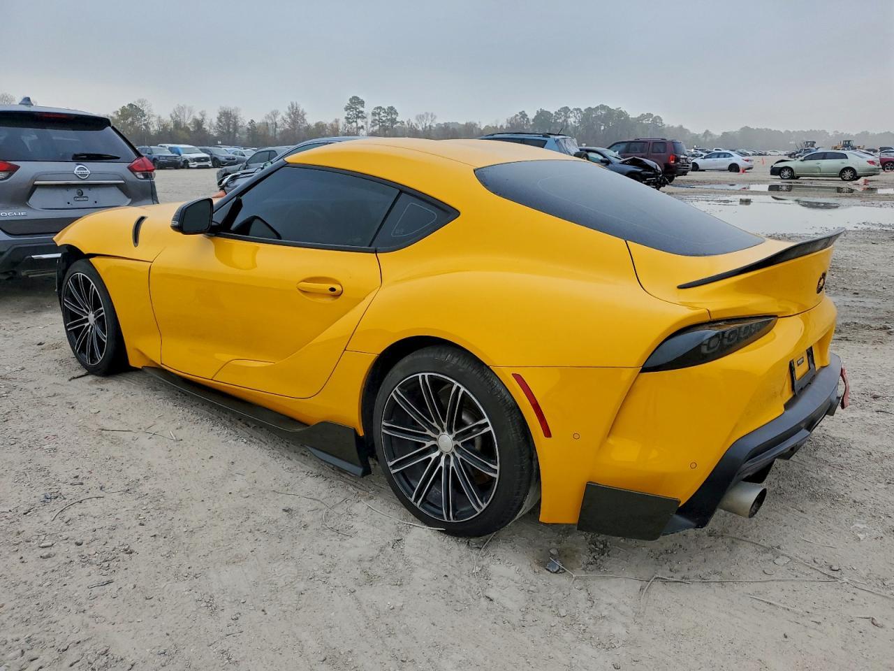 2022 Toyota Supra Base - Фото 2