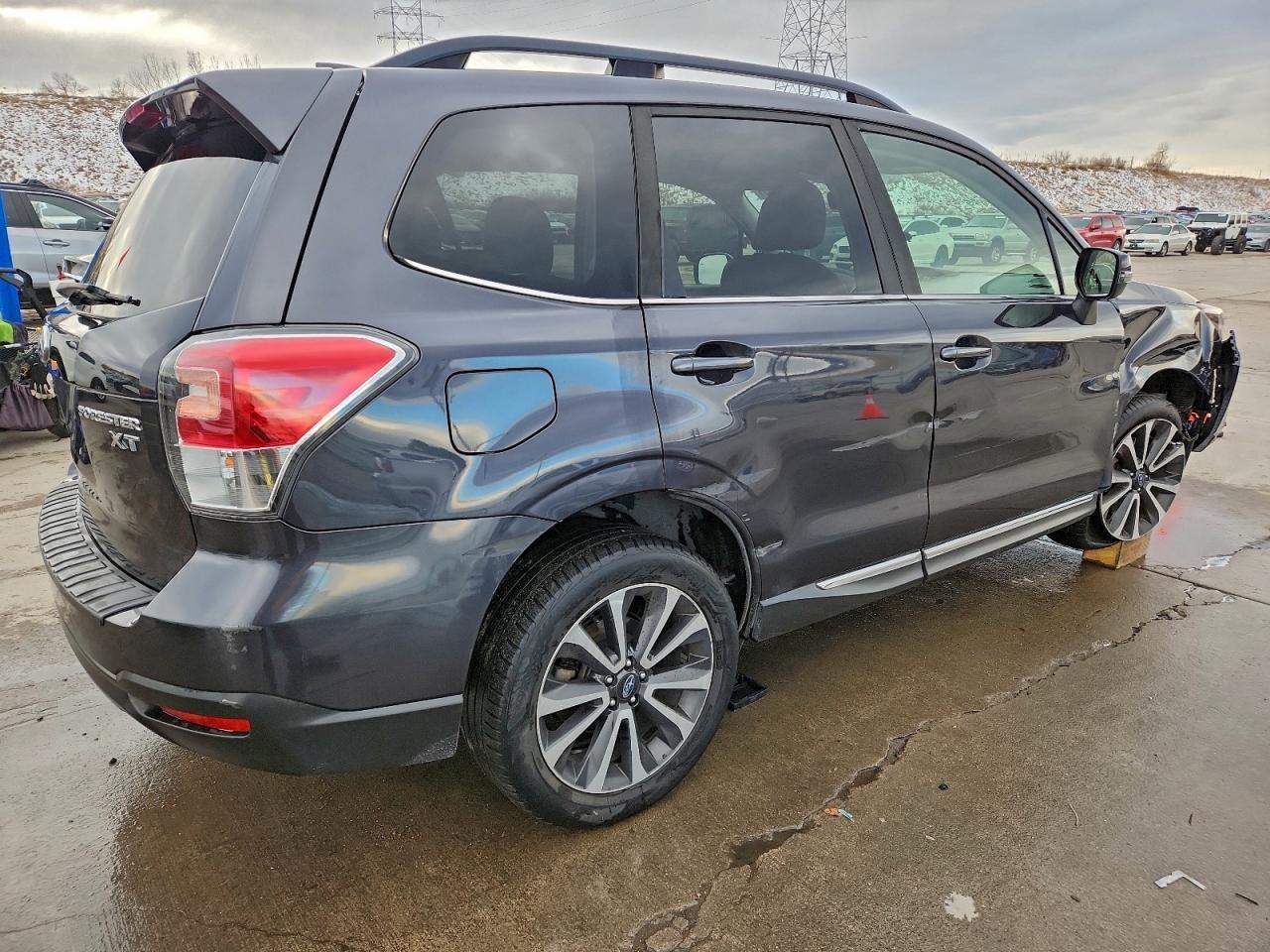 2017 Subaru Forester 2.0Xt Touring - Фото 3