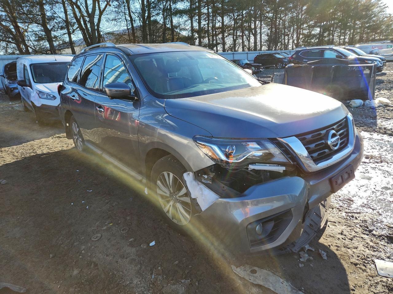 2020 Nissan Pathfinder Sl - Image 4