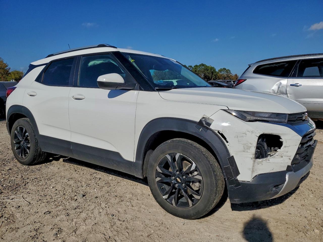 2022 Chevrolet Trailblazer Lt - Фото 4