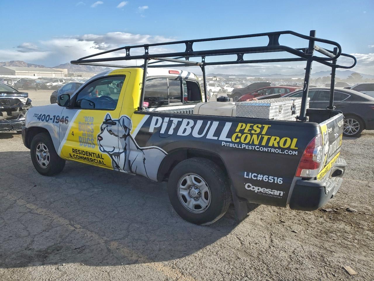 2010 Toyota Tacoma Base - Фото 2