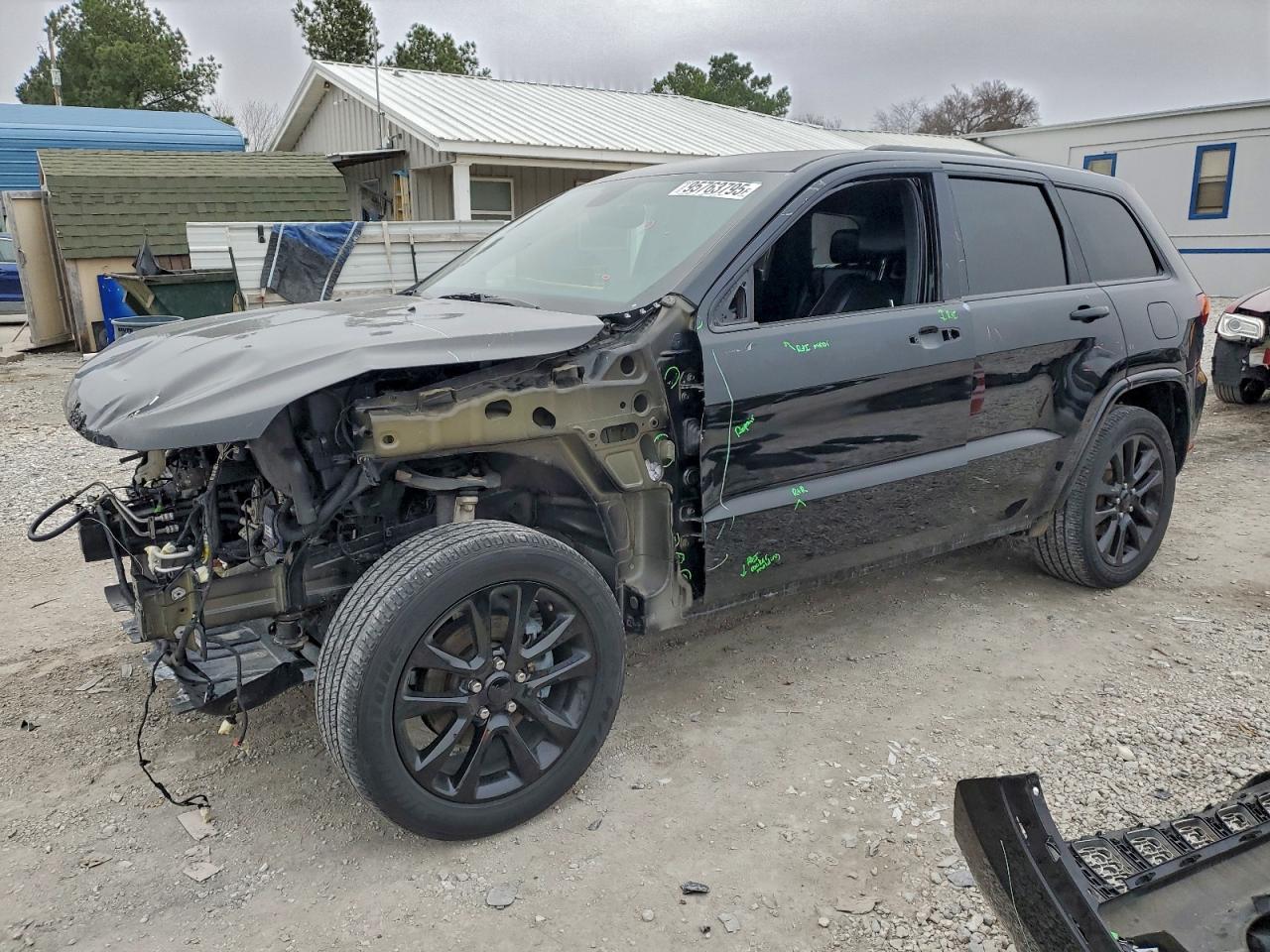 2020 Jeep Grand Cherokee Laredo