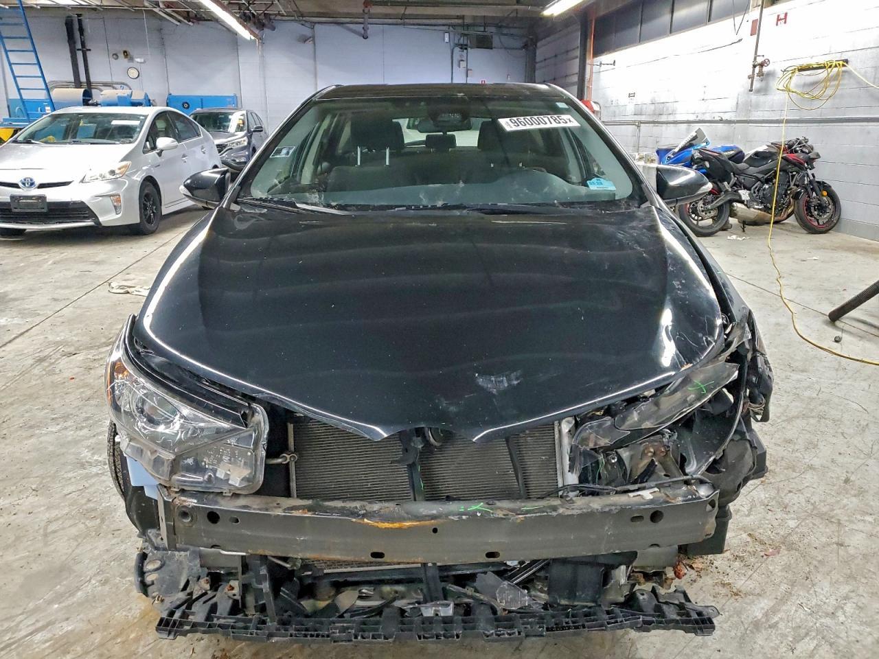 2017 Toyota Corolla Im - Image 5