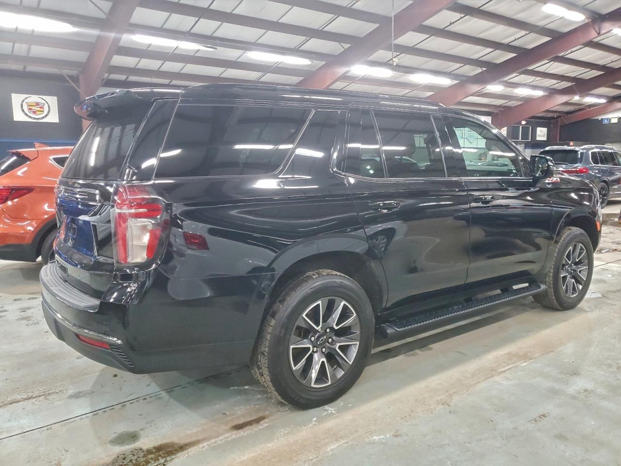 2021 Chevrolet Tahoe K1500 Z71 - Фото 3