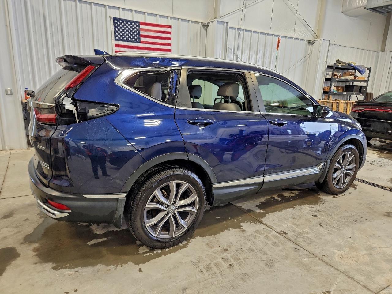 2021 Honda Cr-V Touring - Image 3