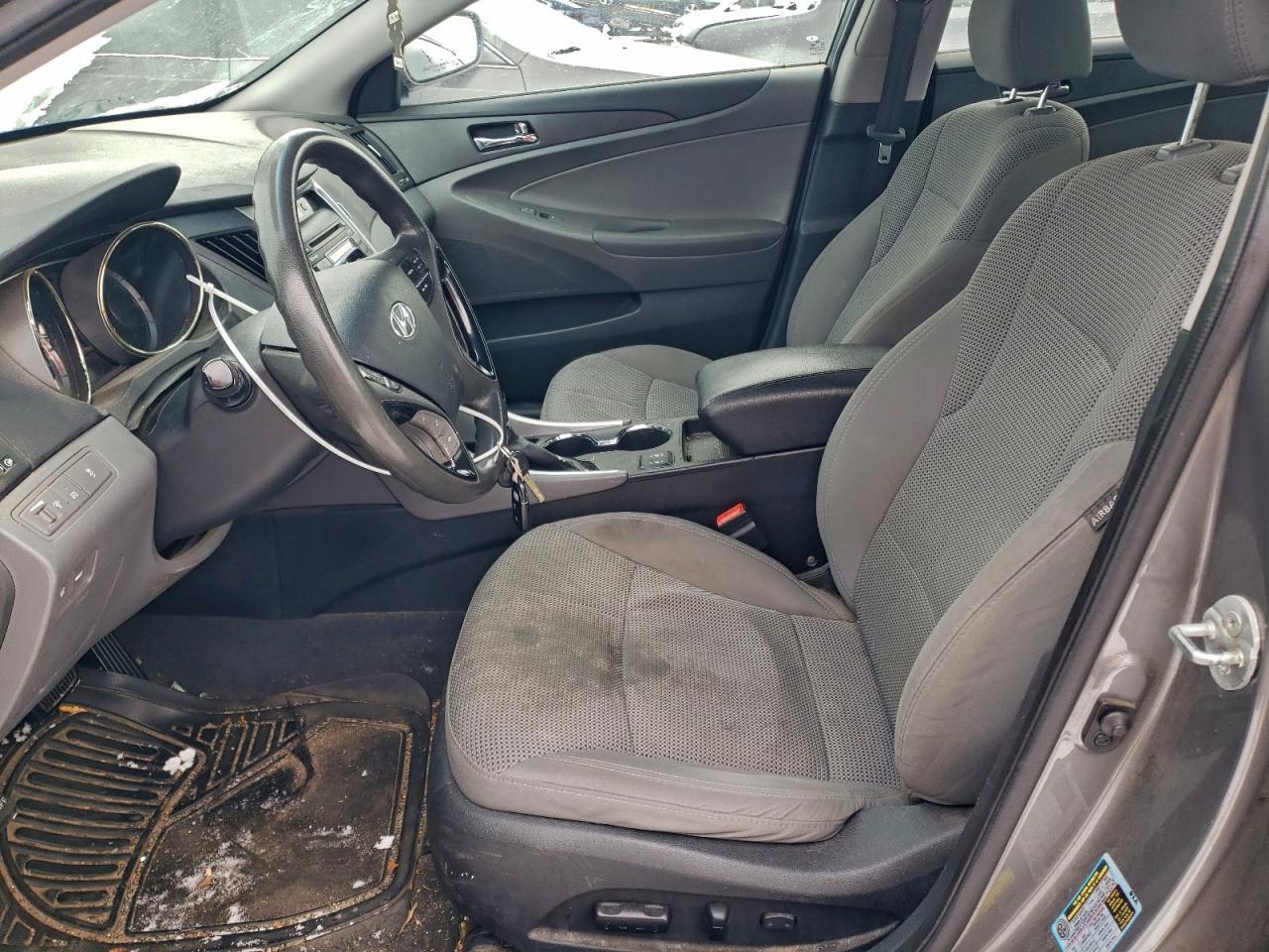 2013 Hyundai Sonata Gls - Image 7