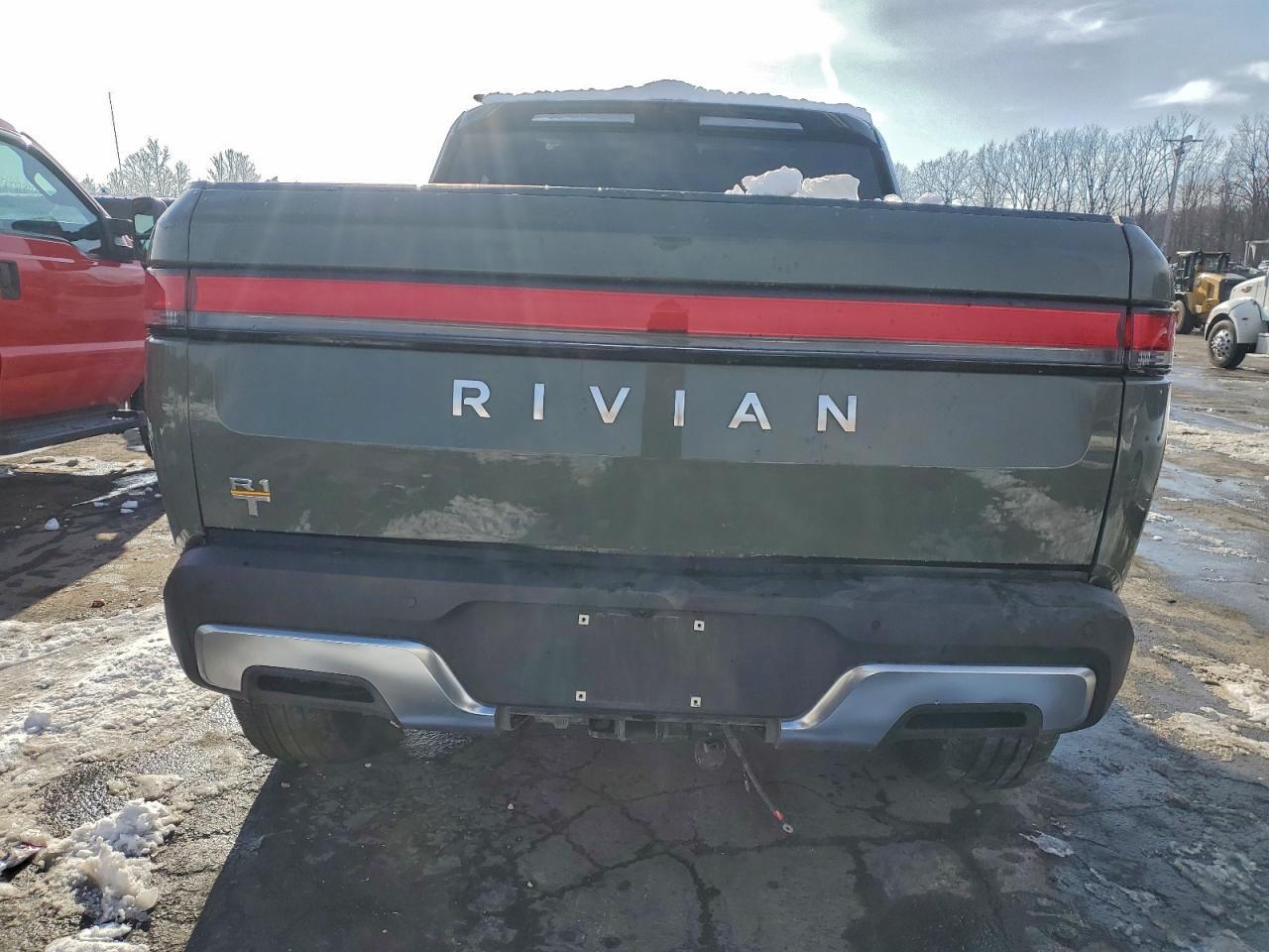 2022 Rivian R1T Launch Edition - Фото 6