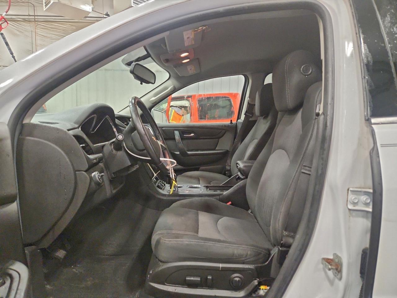 2016 Chevrolet Traverse Lt - Фото 7