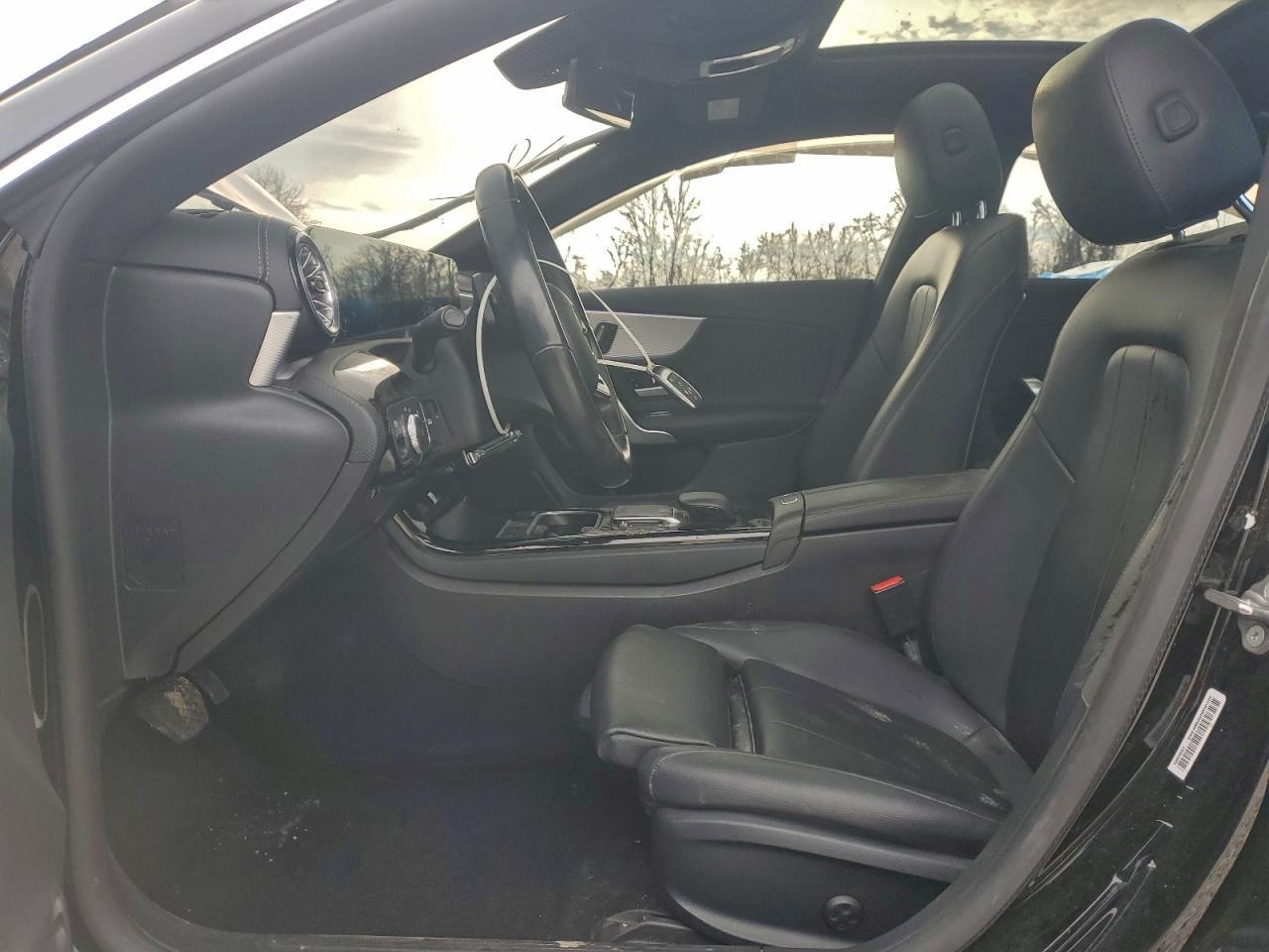 2022 Mercedes-Benz Cla 250 4Matic - Image 7