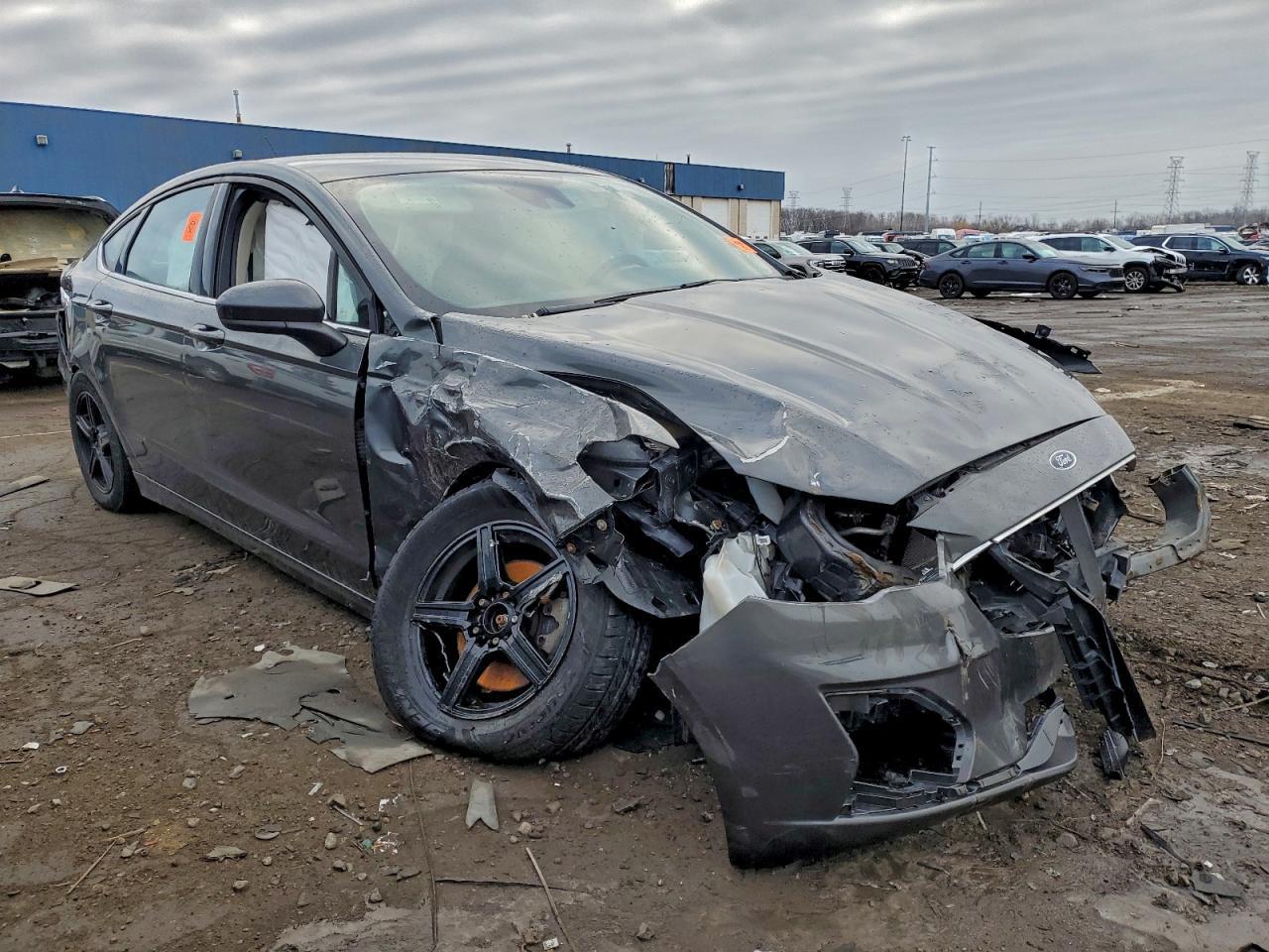 2019 Ford Fusion S - Image 4