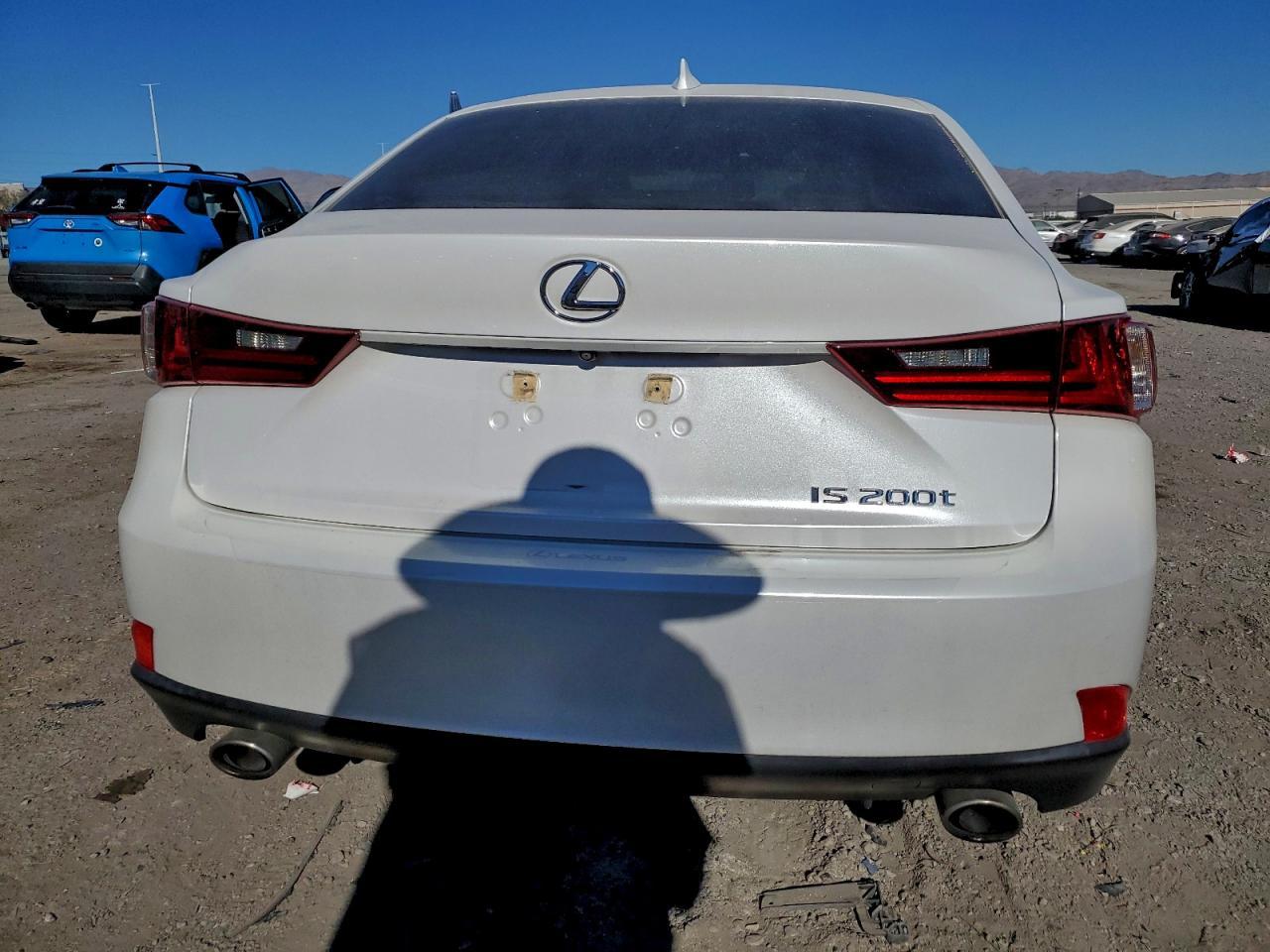 2016 Lexus Is 200T - Фото 6