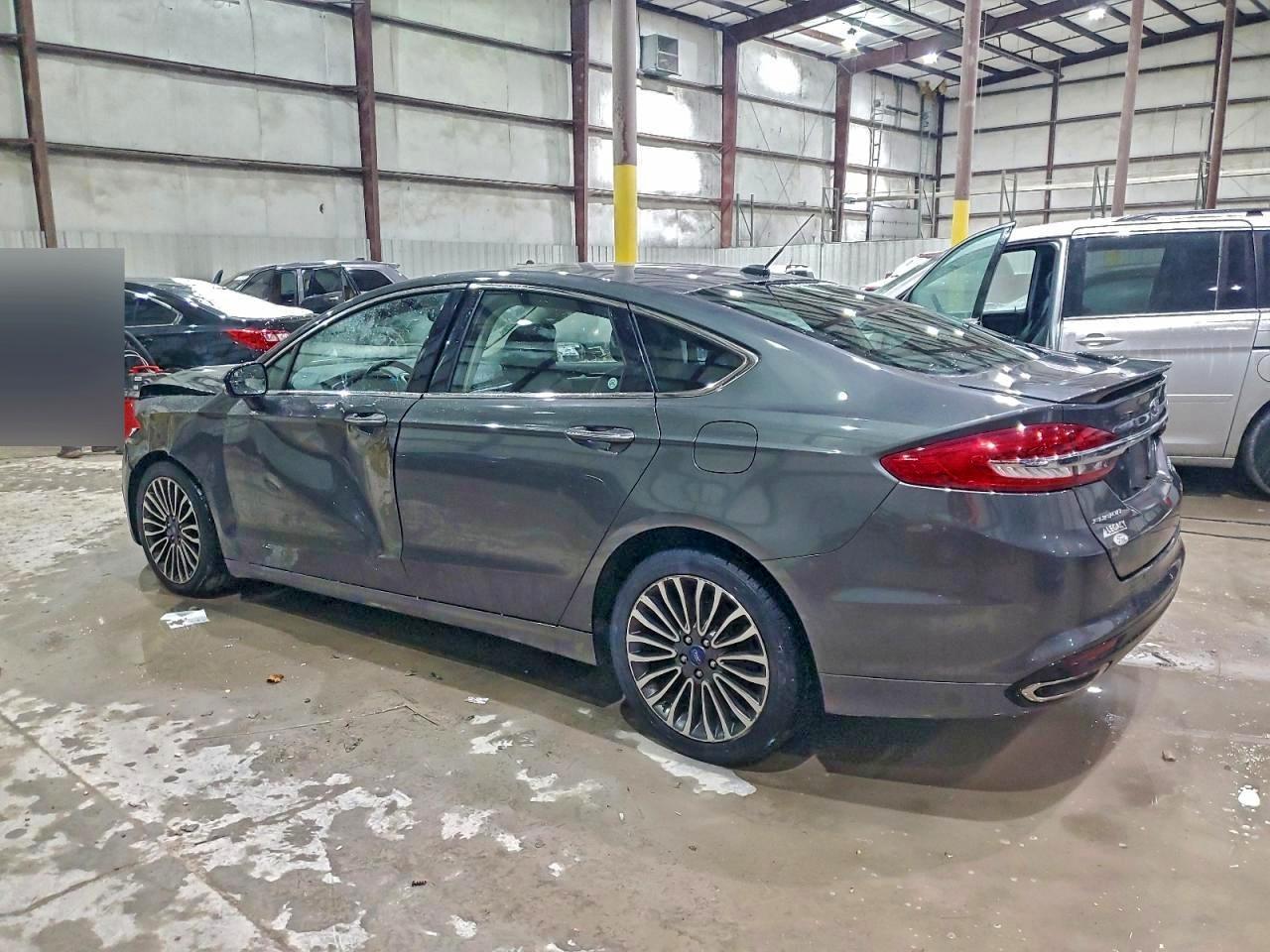 2017 Ford Fusion Titanium - Image 2